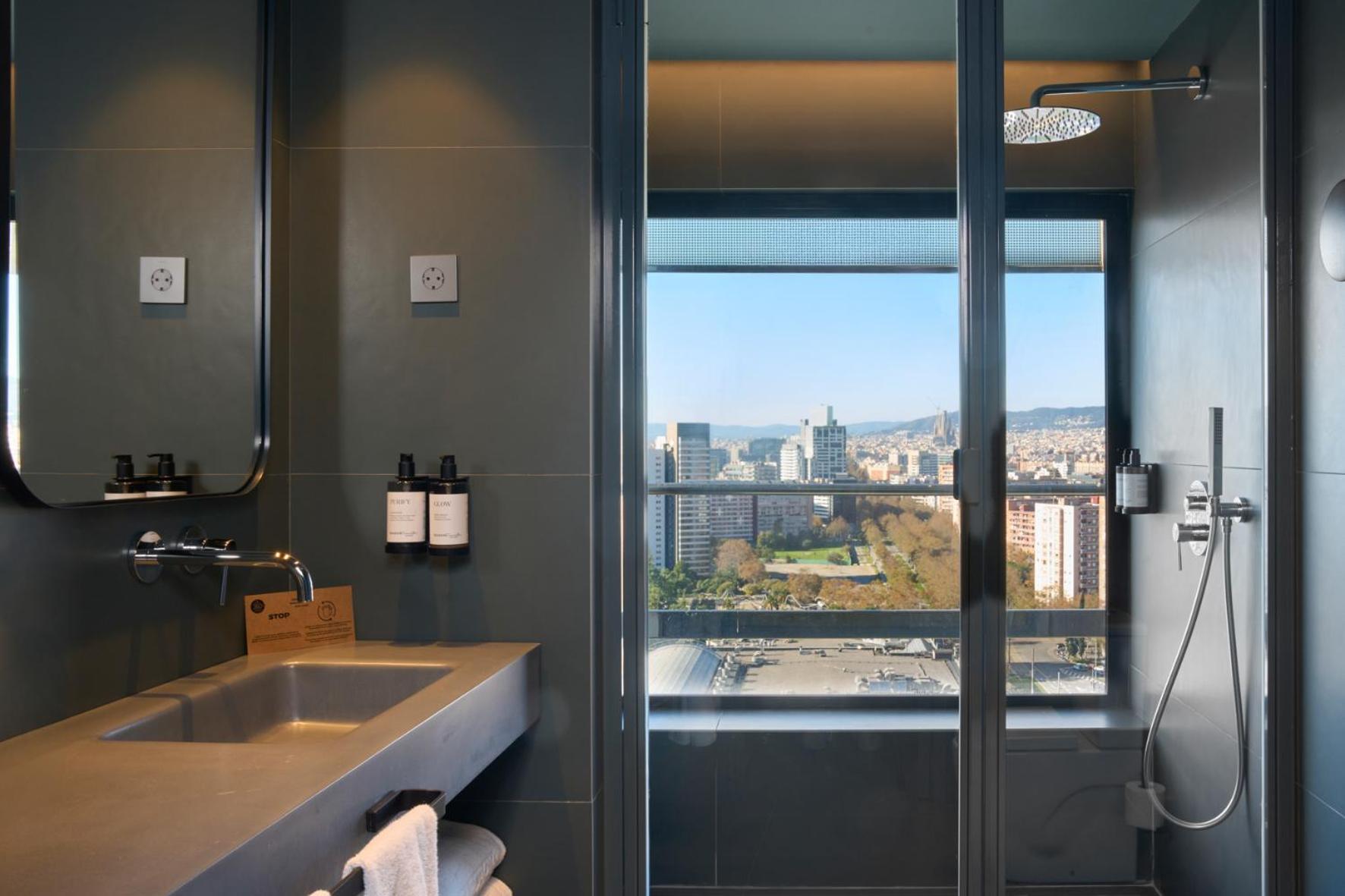 Junior Suite with Terrace thumbnail 5