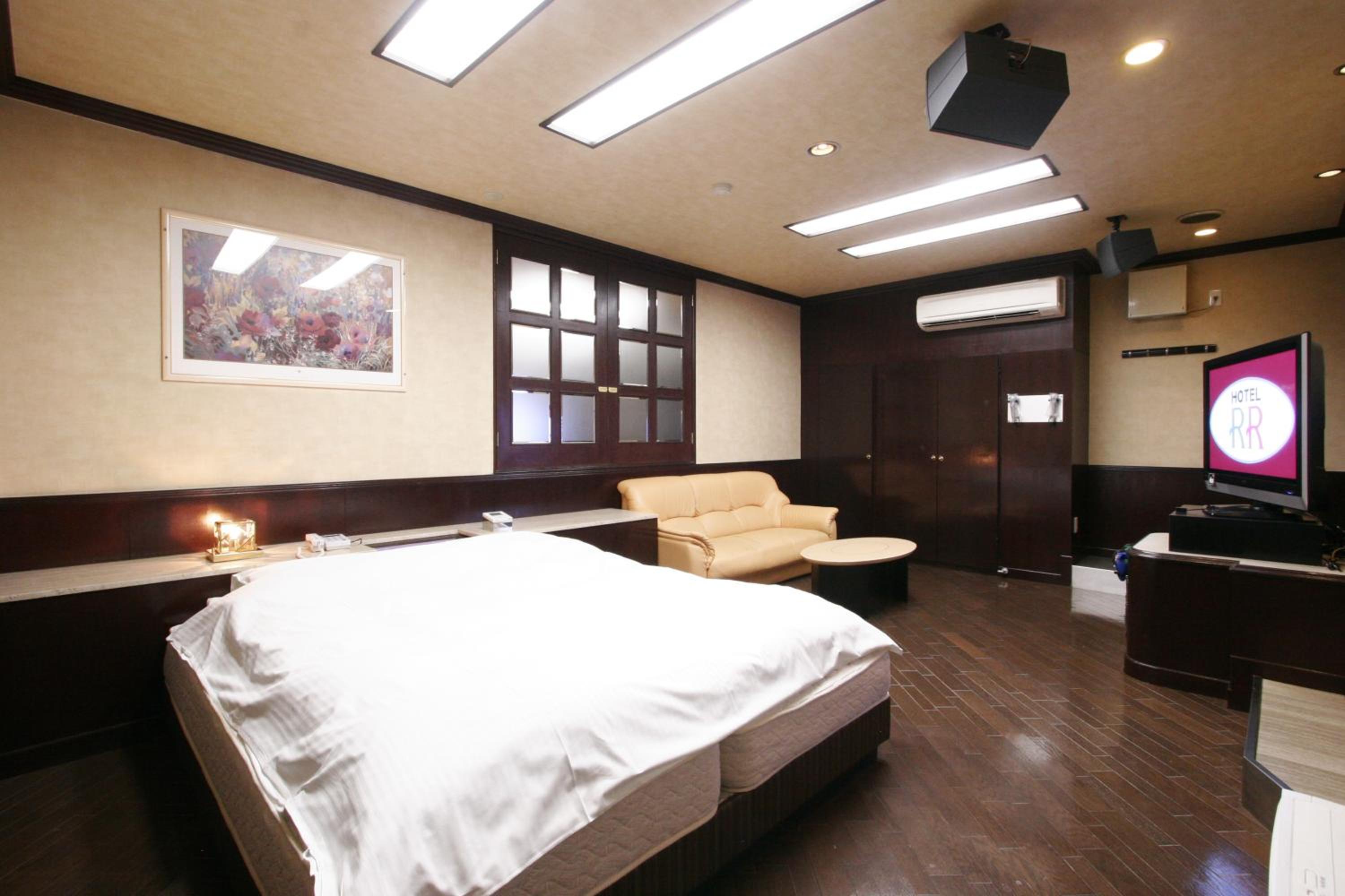 Standard Queen Room photo 2