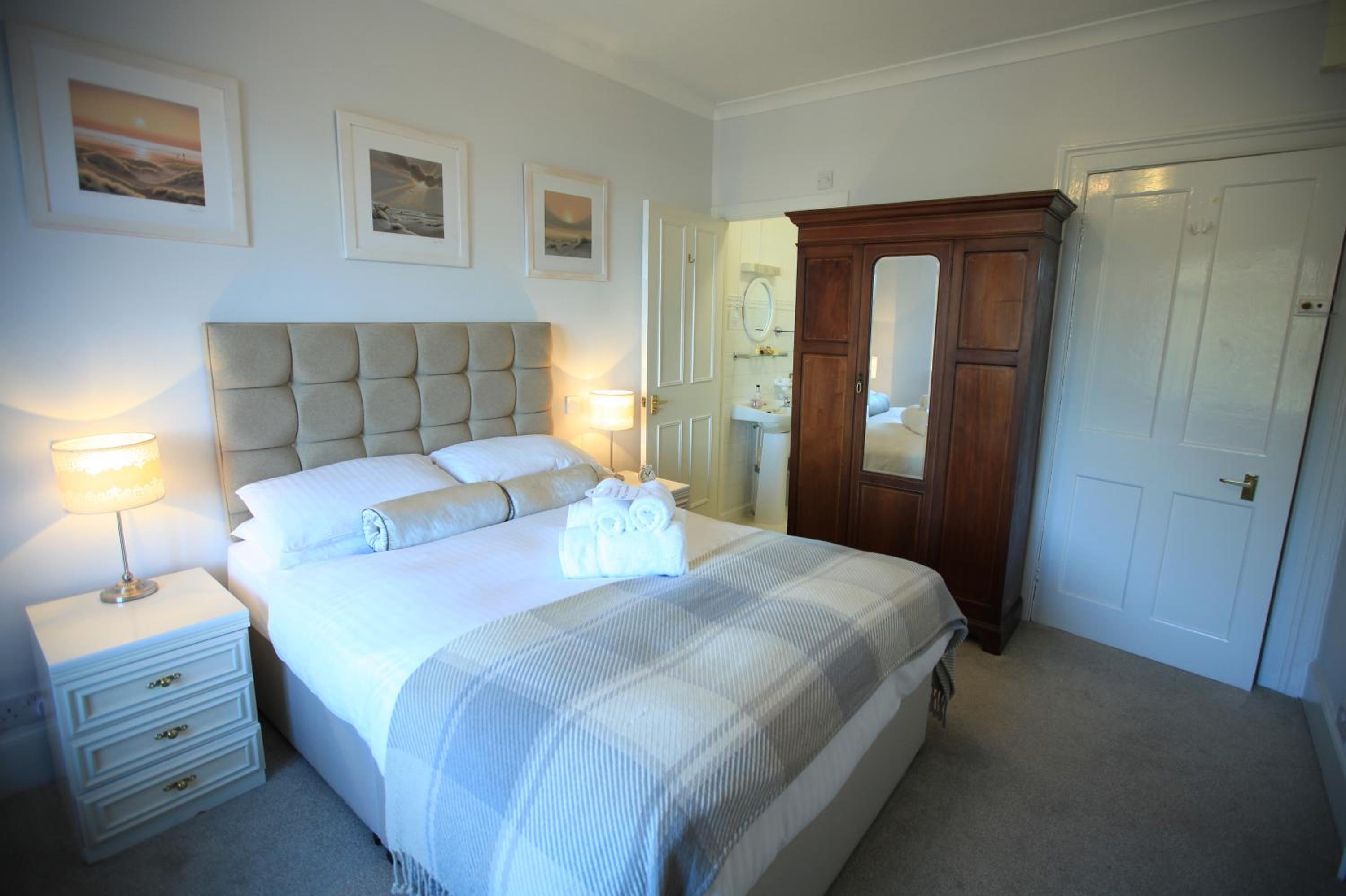 Standard Room with Sea View - Photo 1