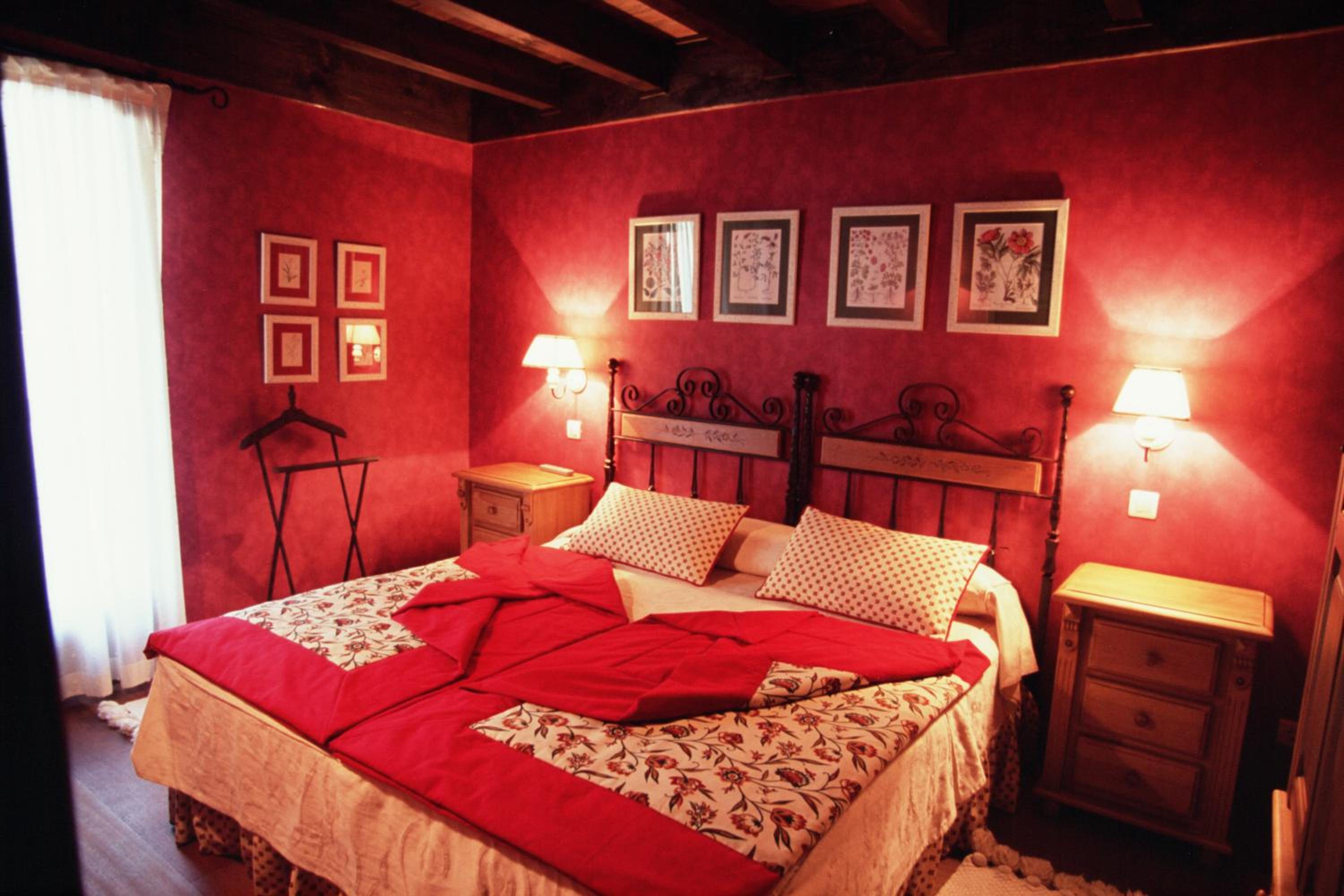 Junior Suite with Spa Bath - Photo 29
