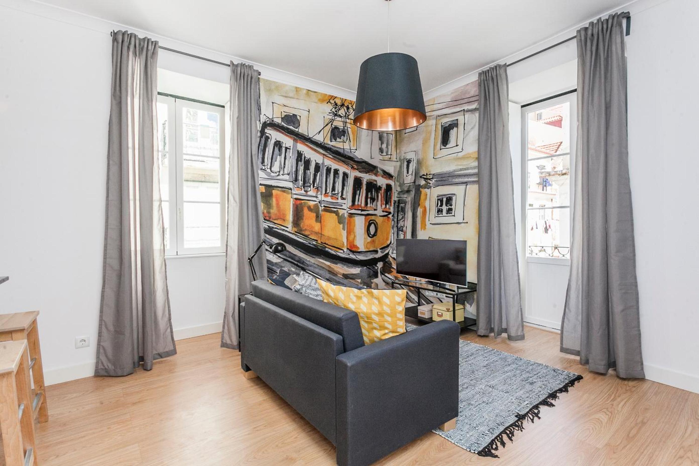 Two-Bedroom Apartment - Photo 21