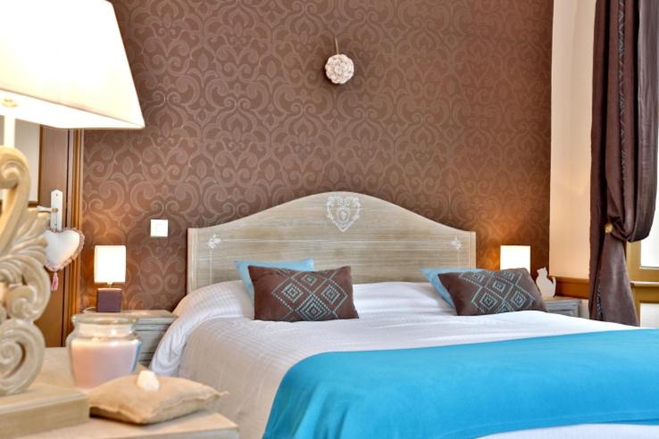 Queen Room photo 3