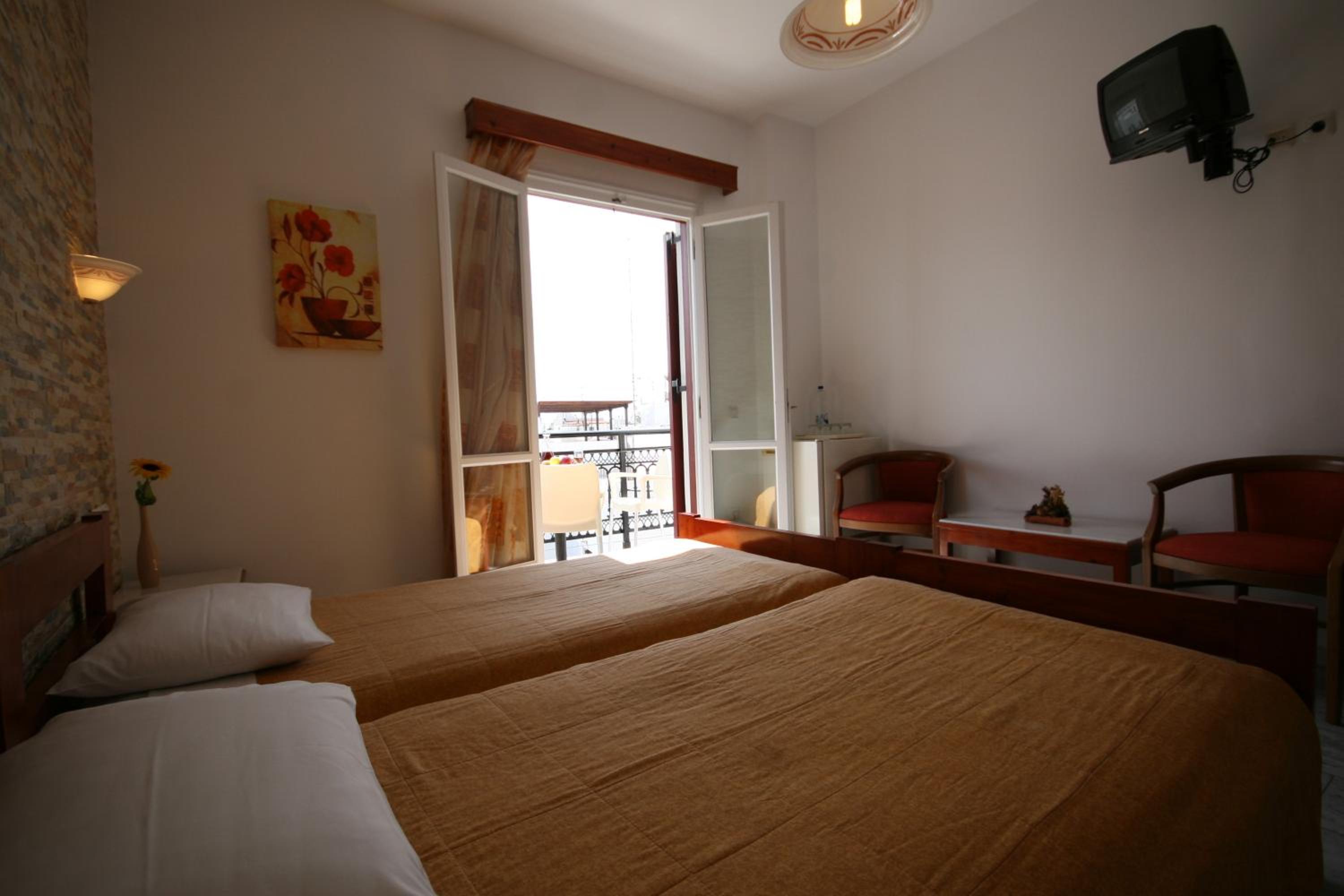 Double or Twin Room - Photo 1