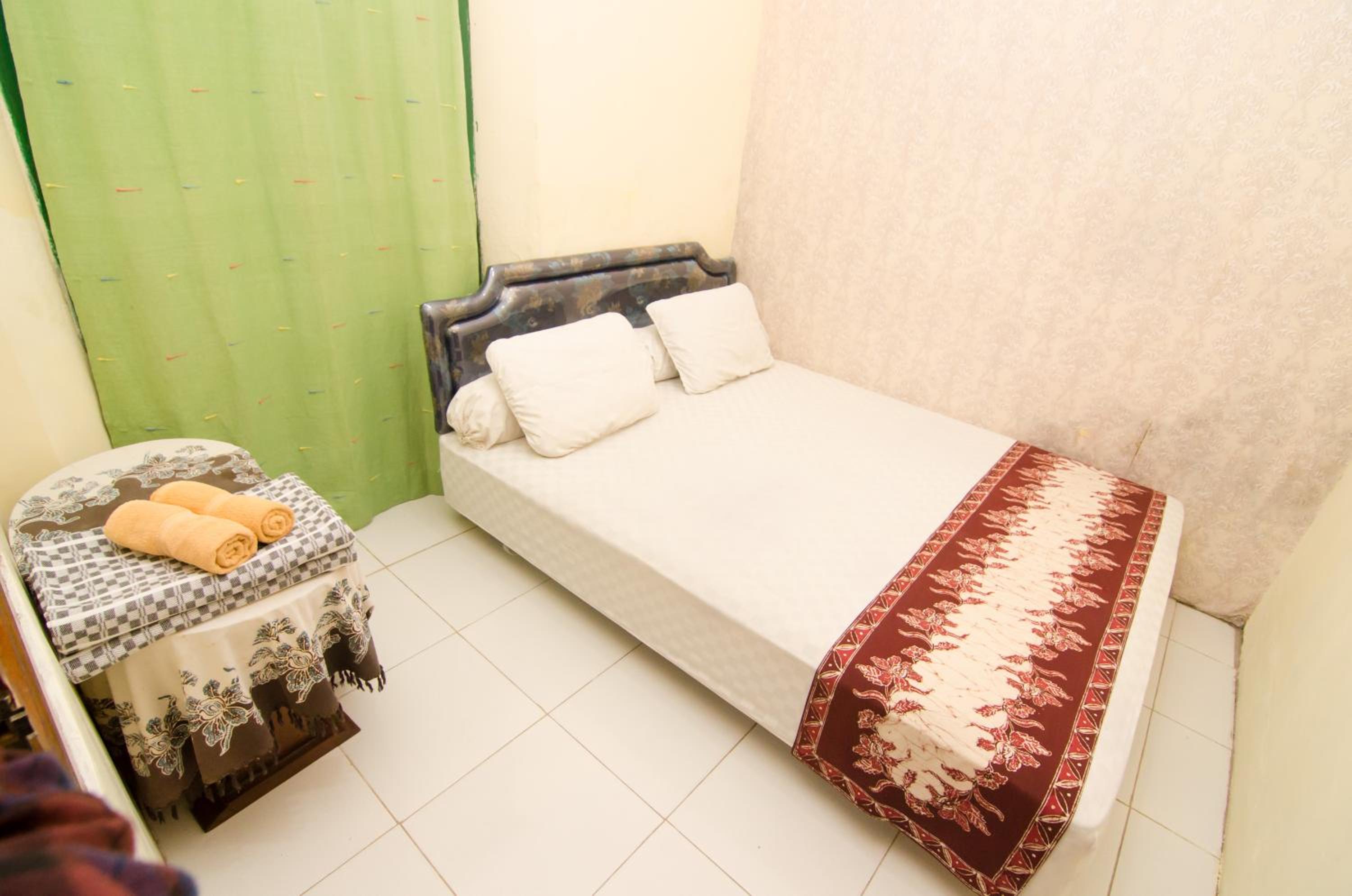 Double Room - Photo 2
