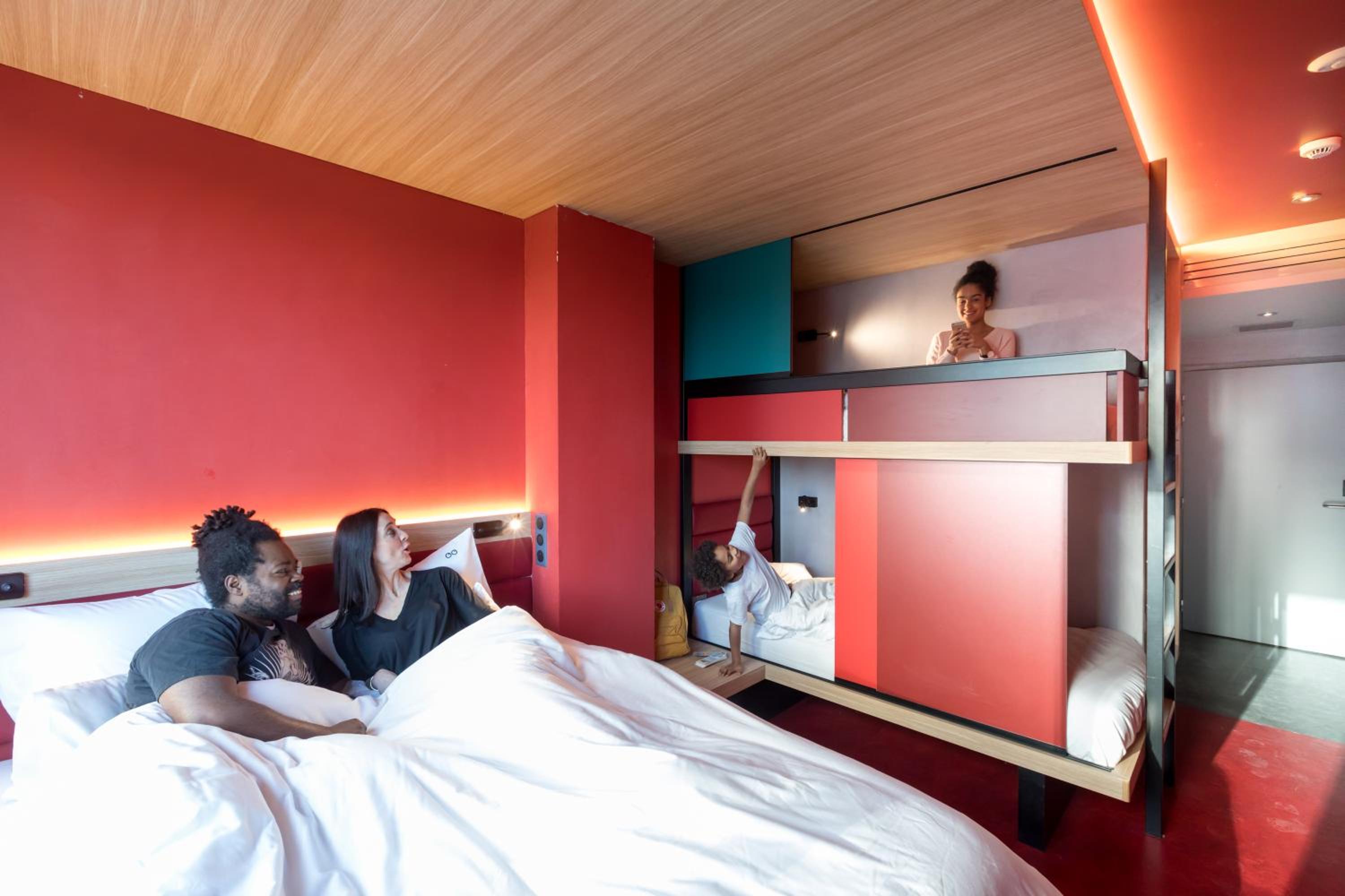 Quadruple Room with Private Bathroom