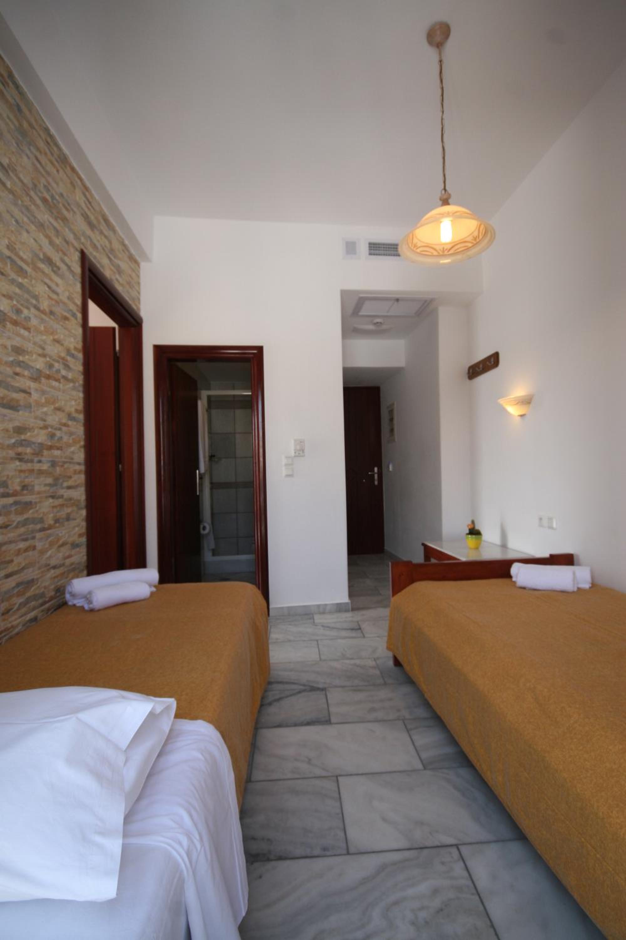 Junior Suite (4 Adults) photo 3