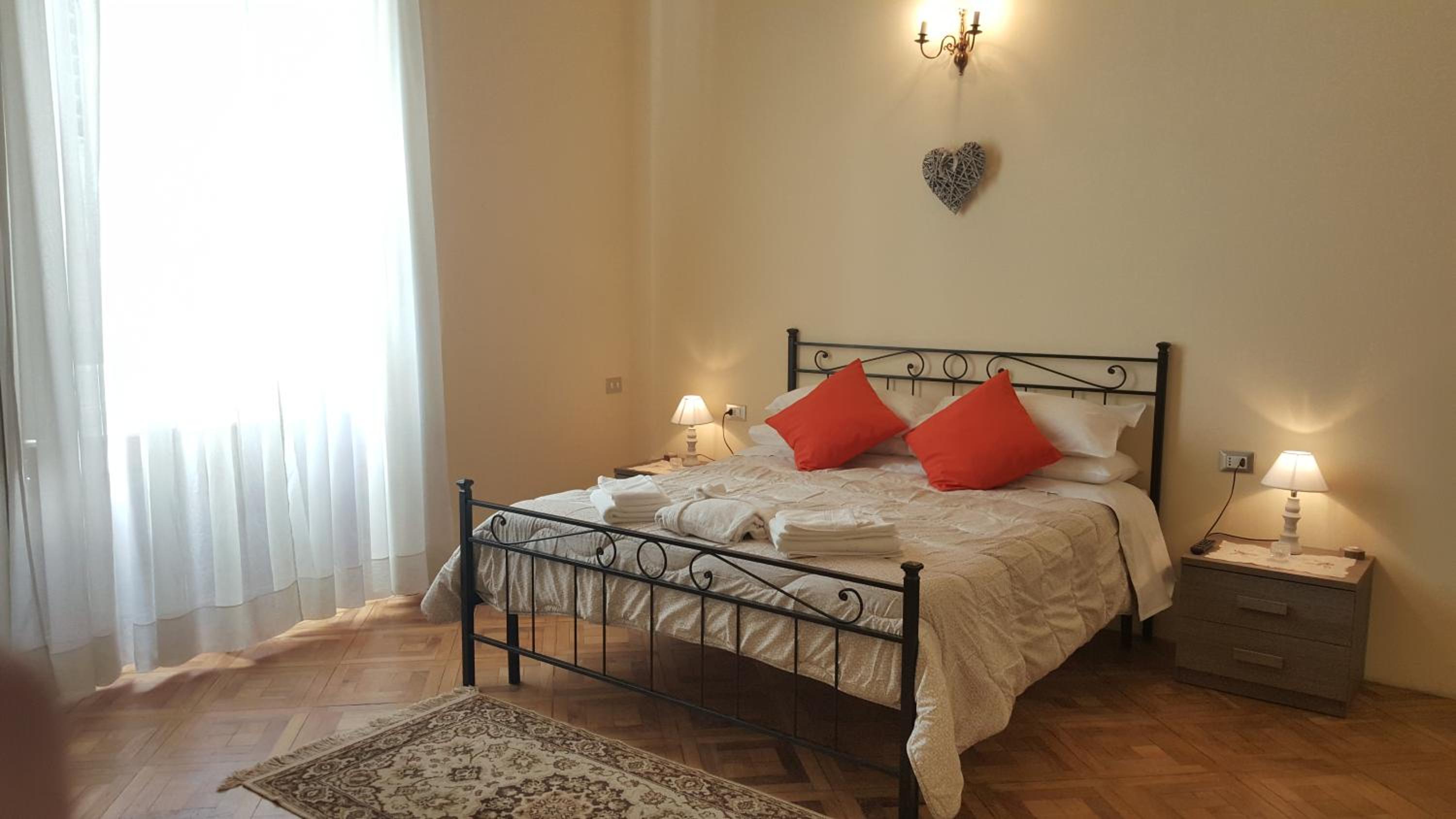 Double Room with Private External Bathroom