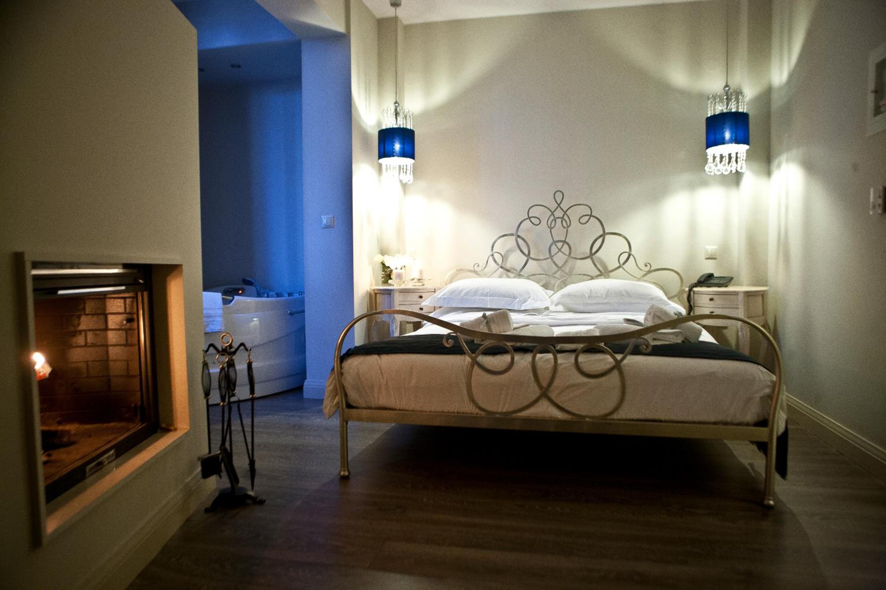 Superior Double Room - Photo 8