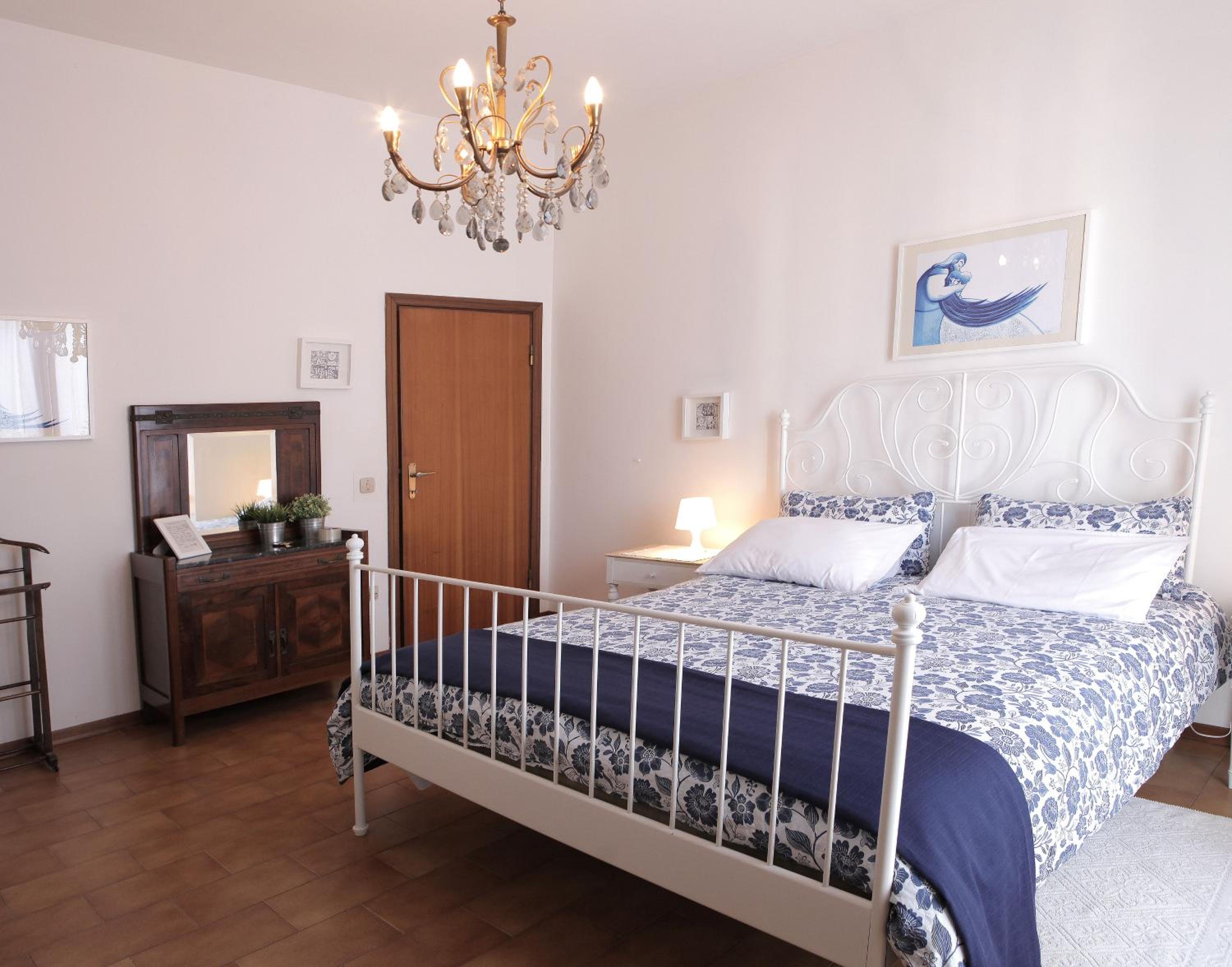 Double Room with Private Bathroom photo 3