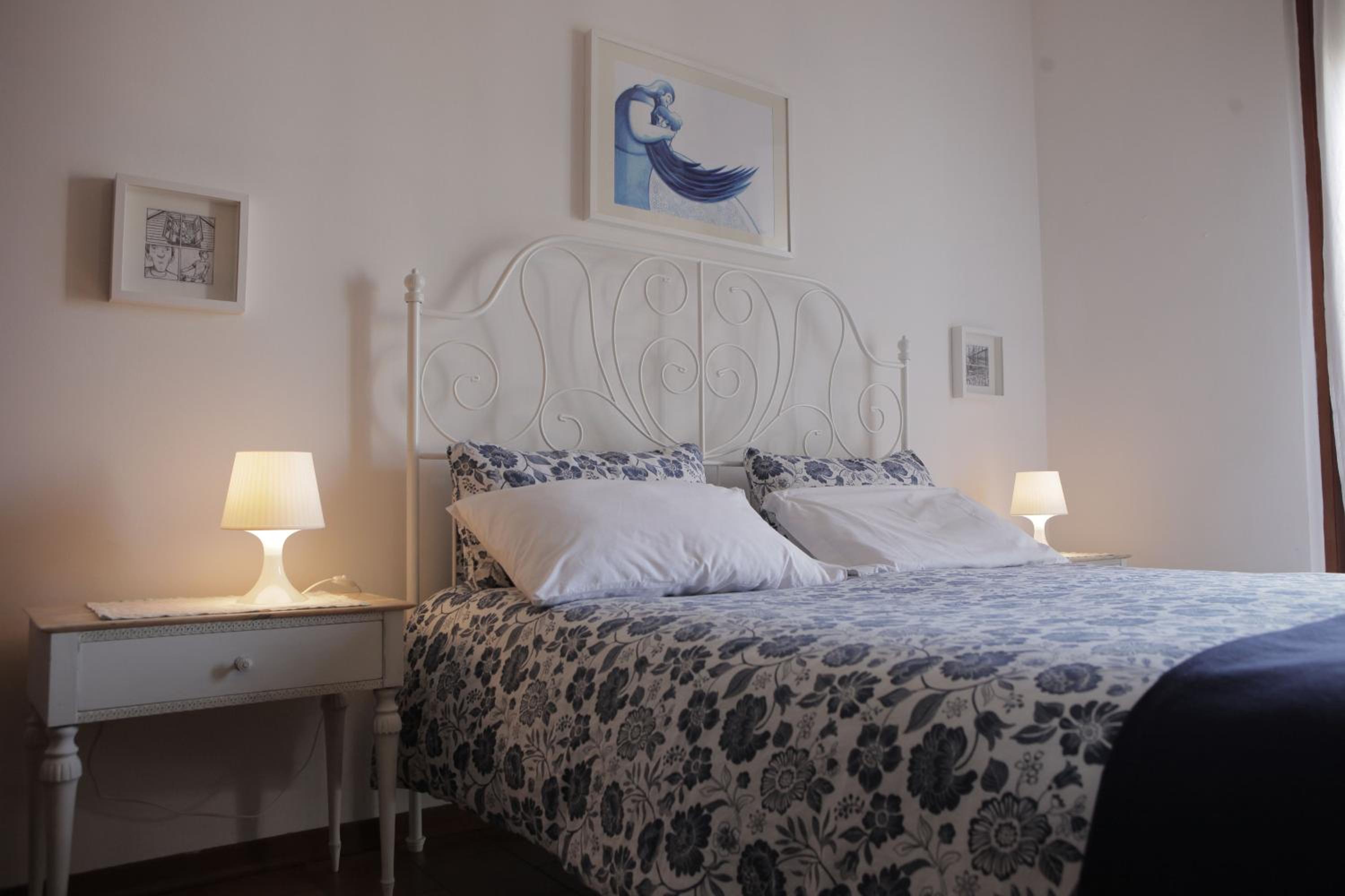 Double Room with Private Bathroom photo 1