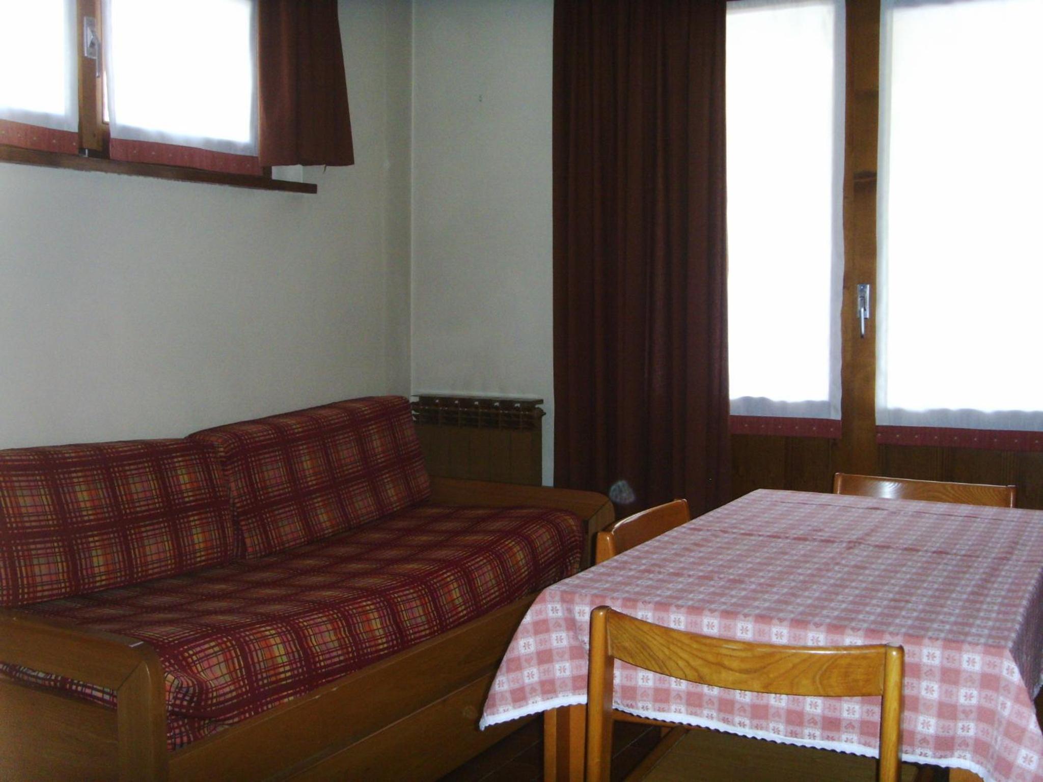 One-Bedroom Apartment (2 Adults) - Photo 1