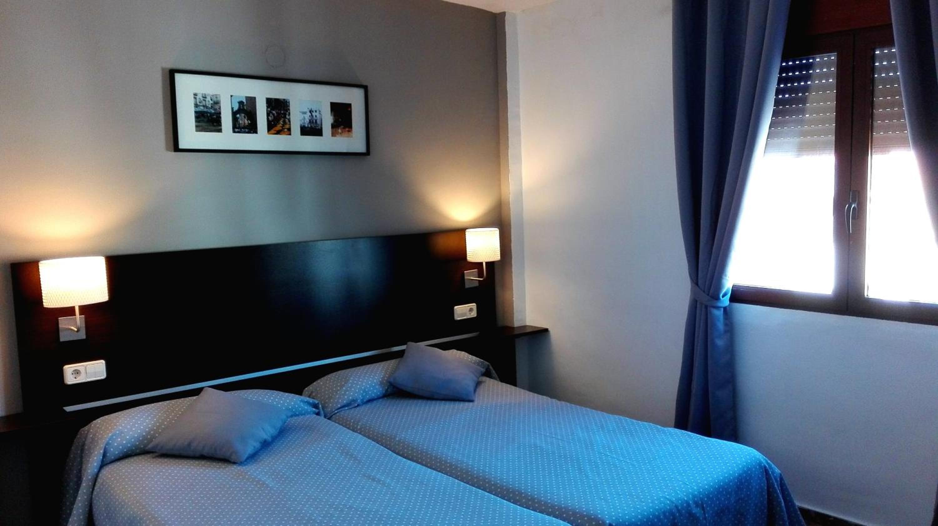 Two-Bedroom Apartment - Photo 33