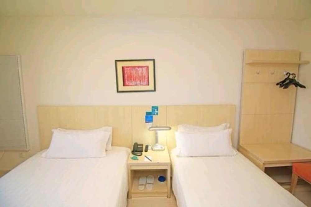 Standard Twin Room A photo 3