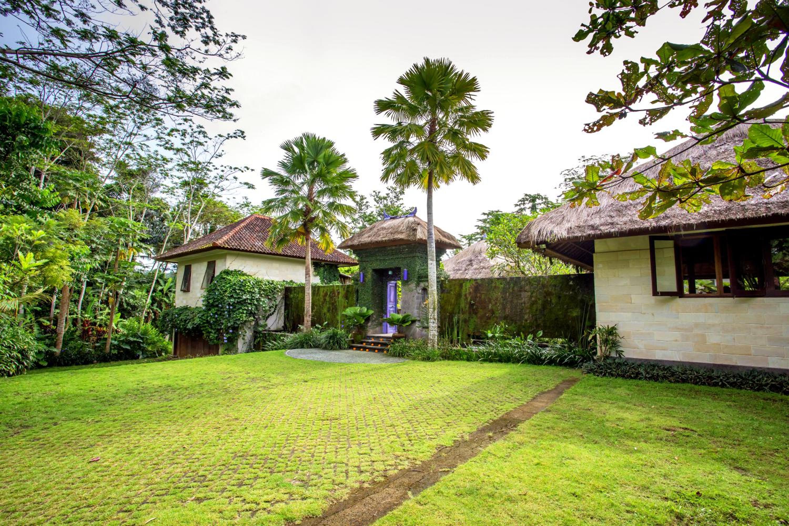 Superior Villa - Photo 2