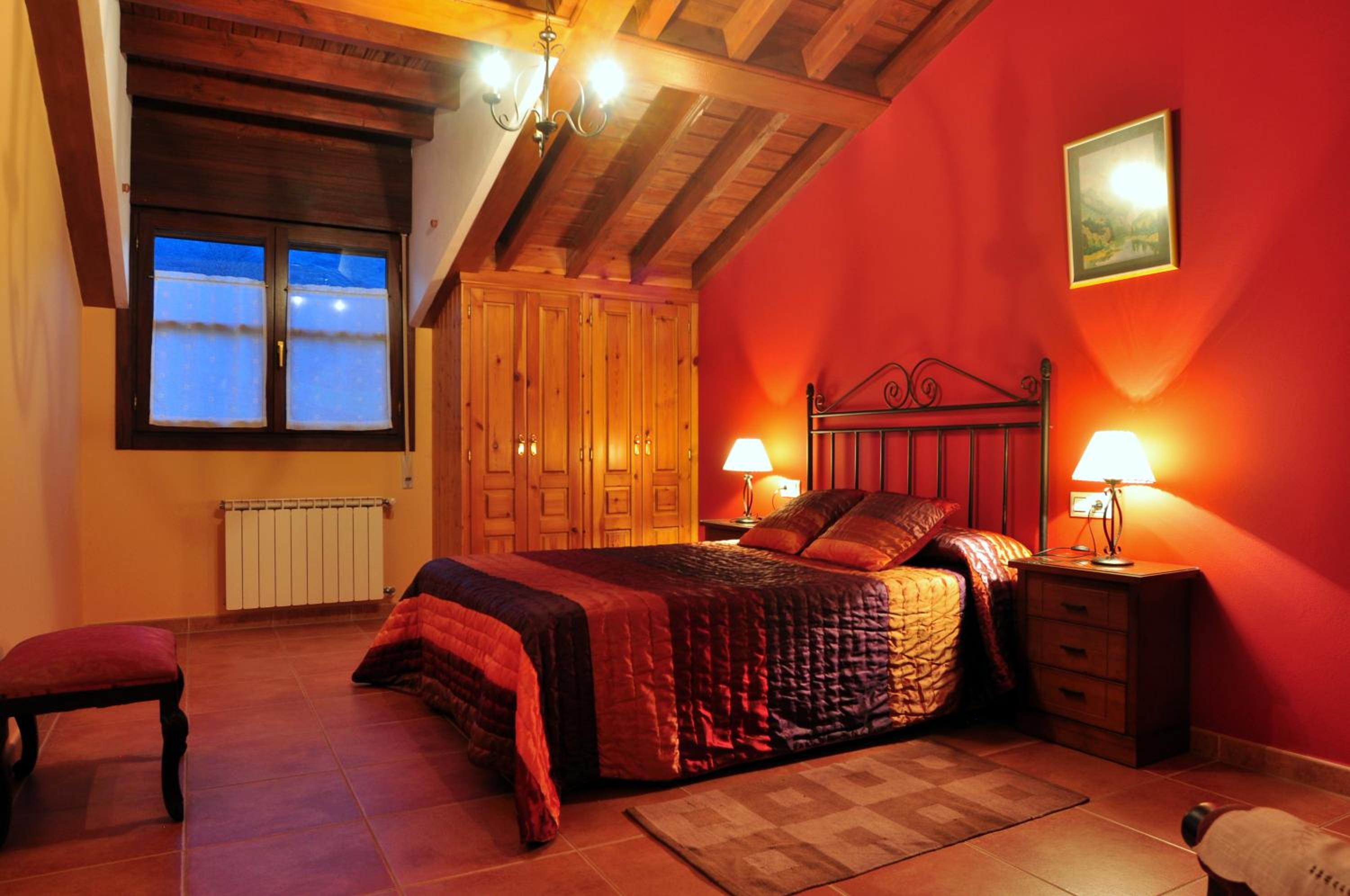 Two-Bedroom Apartment (4-6 Adults) photo 1