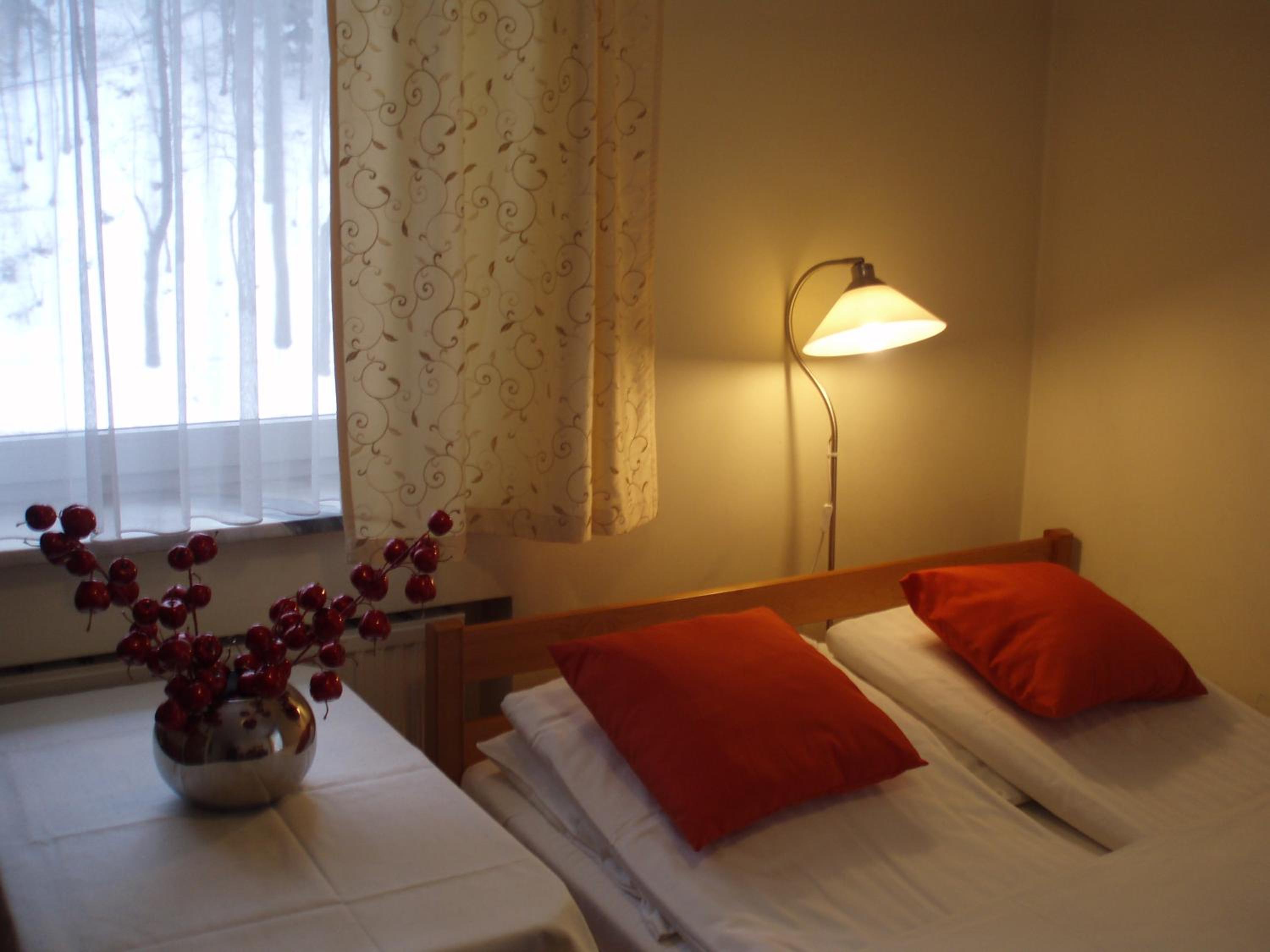 Two-Bedroom Apartment with Kitchenette and Terrace (4 Adults) photo 1