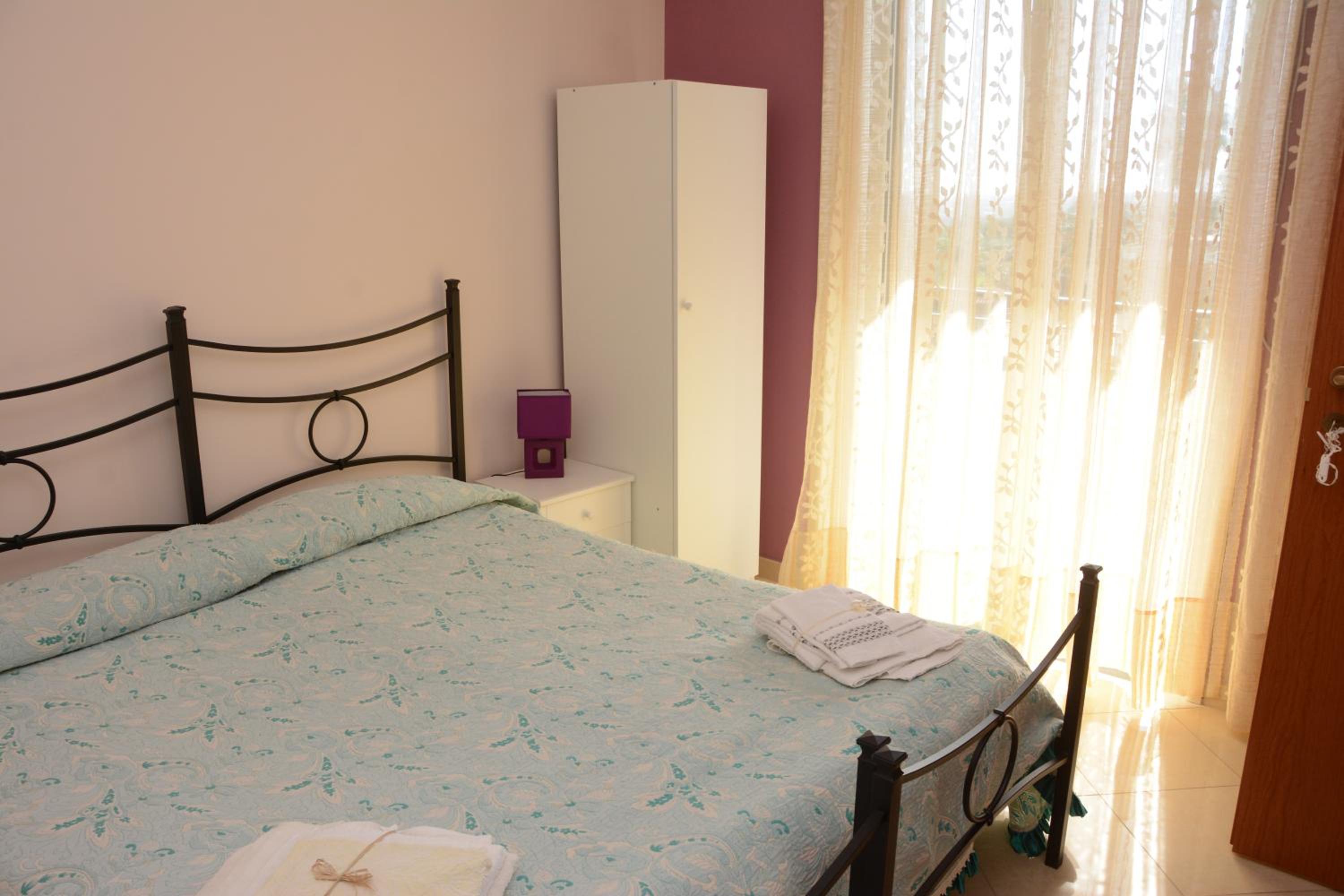 Business Double or Twin Room with external private bathroom  photo 1