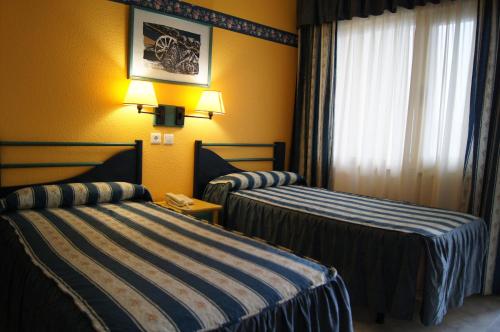 Standard Twin Room photo 3