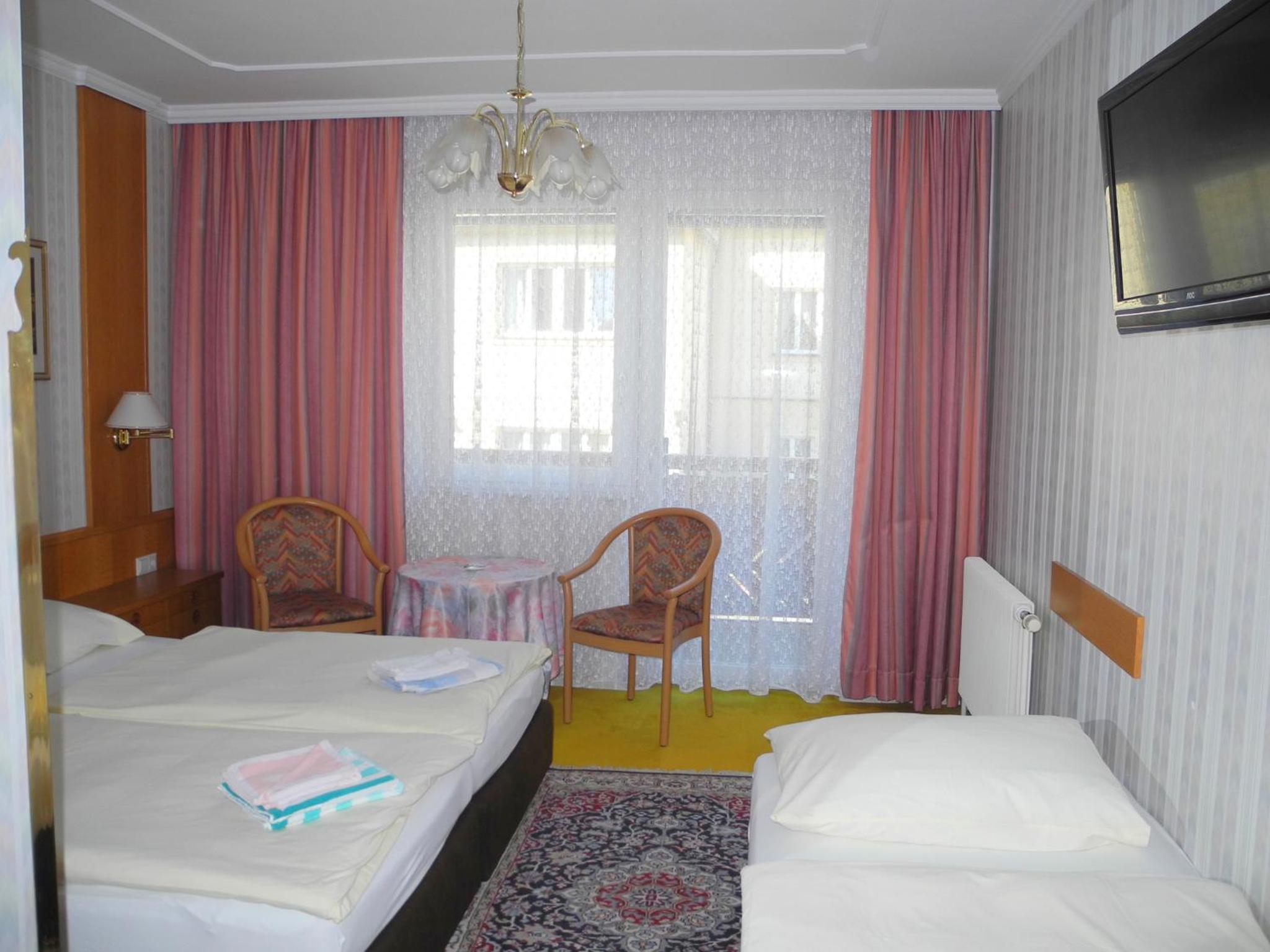 Standard Double Room - Photo 1