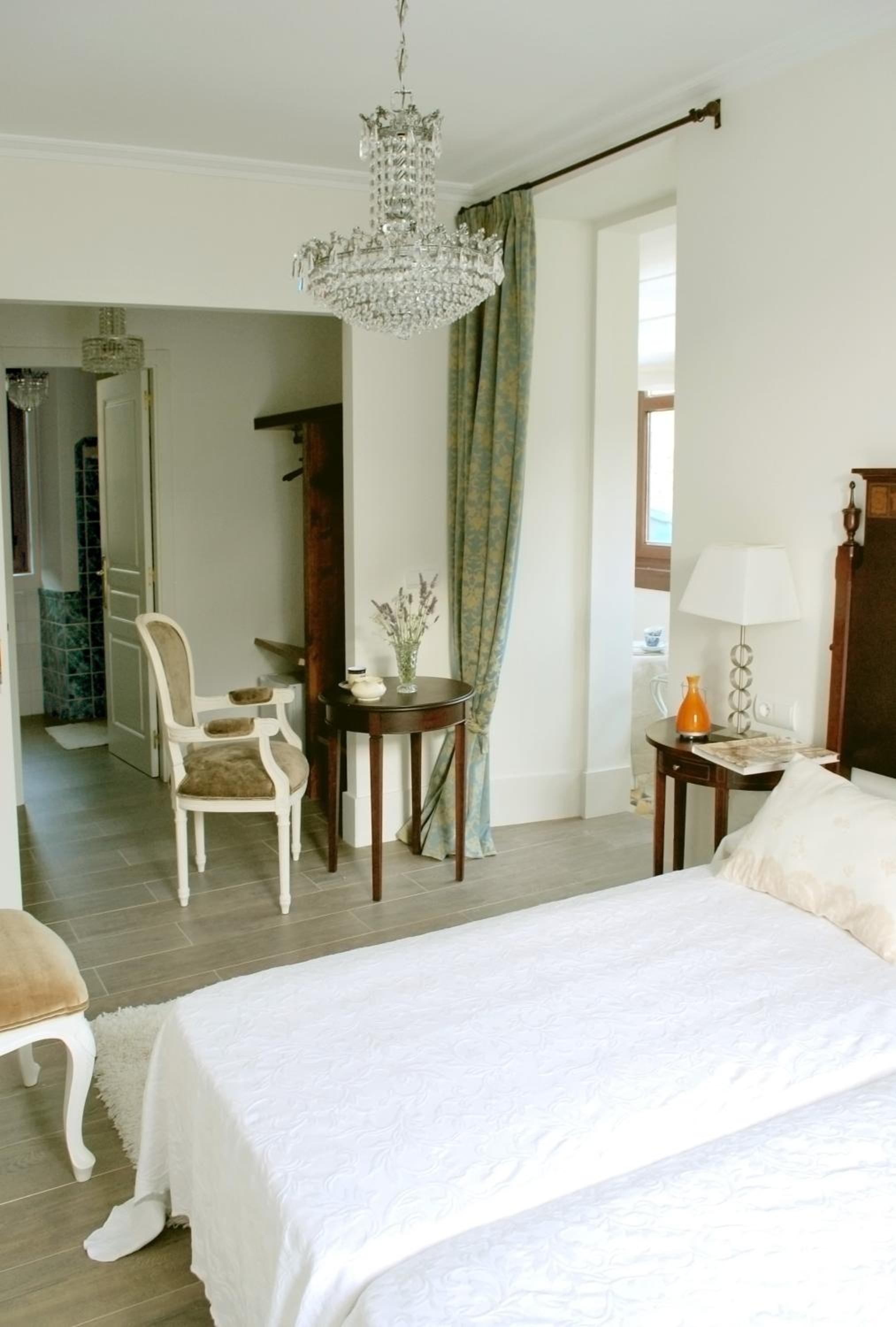 Superior Double or Twin Room - Photo 1