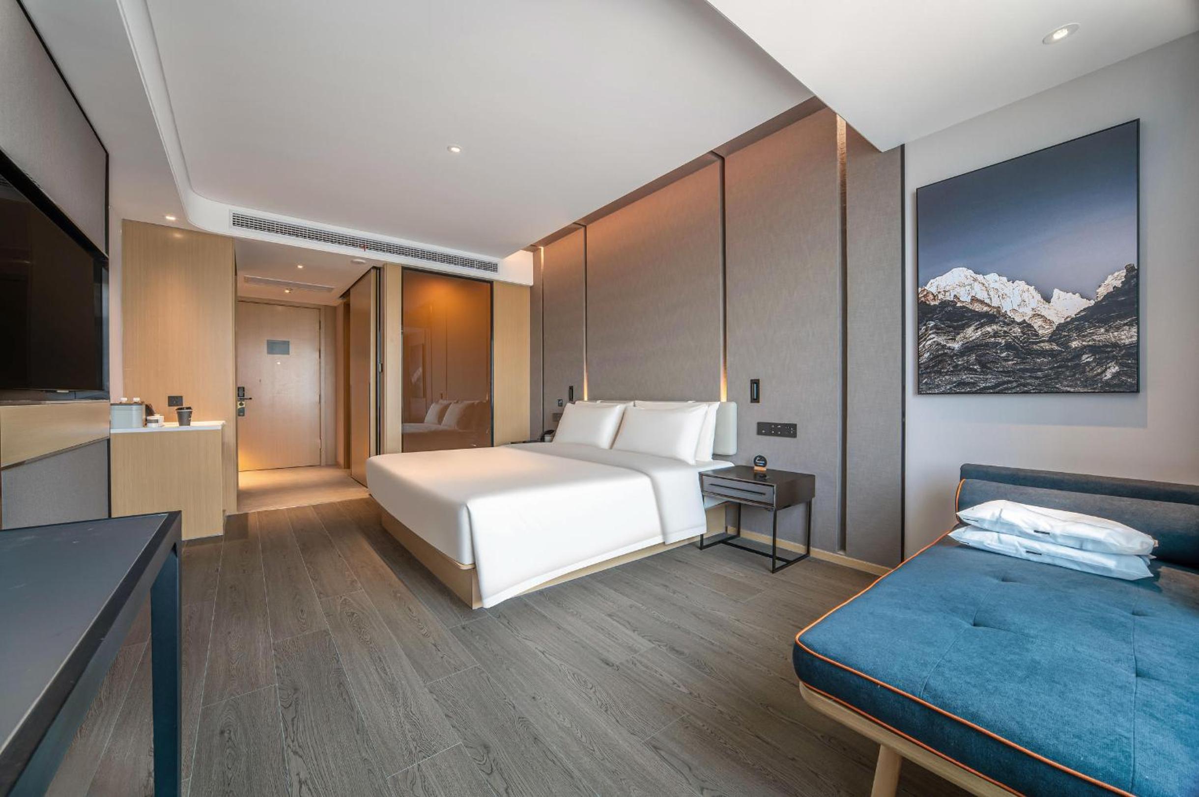 Executive Double Room with City View photo 2