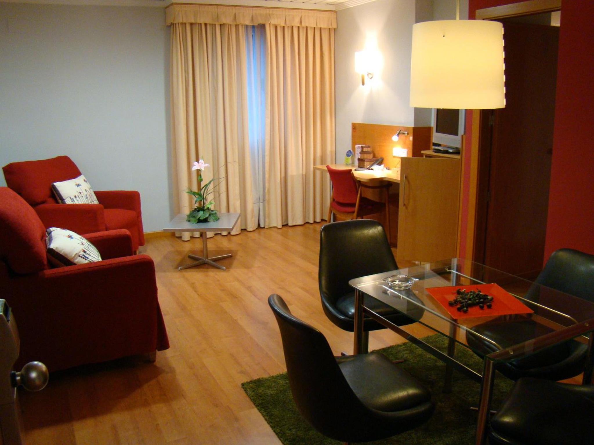Junior Suite (2 Adults) photo 2
