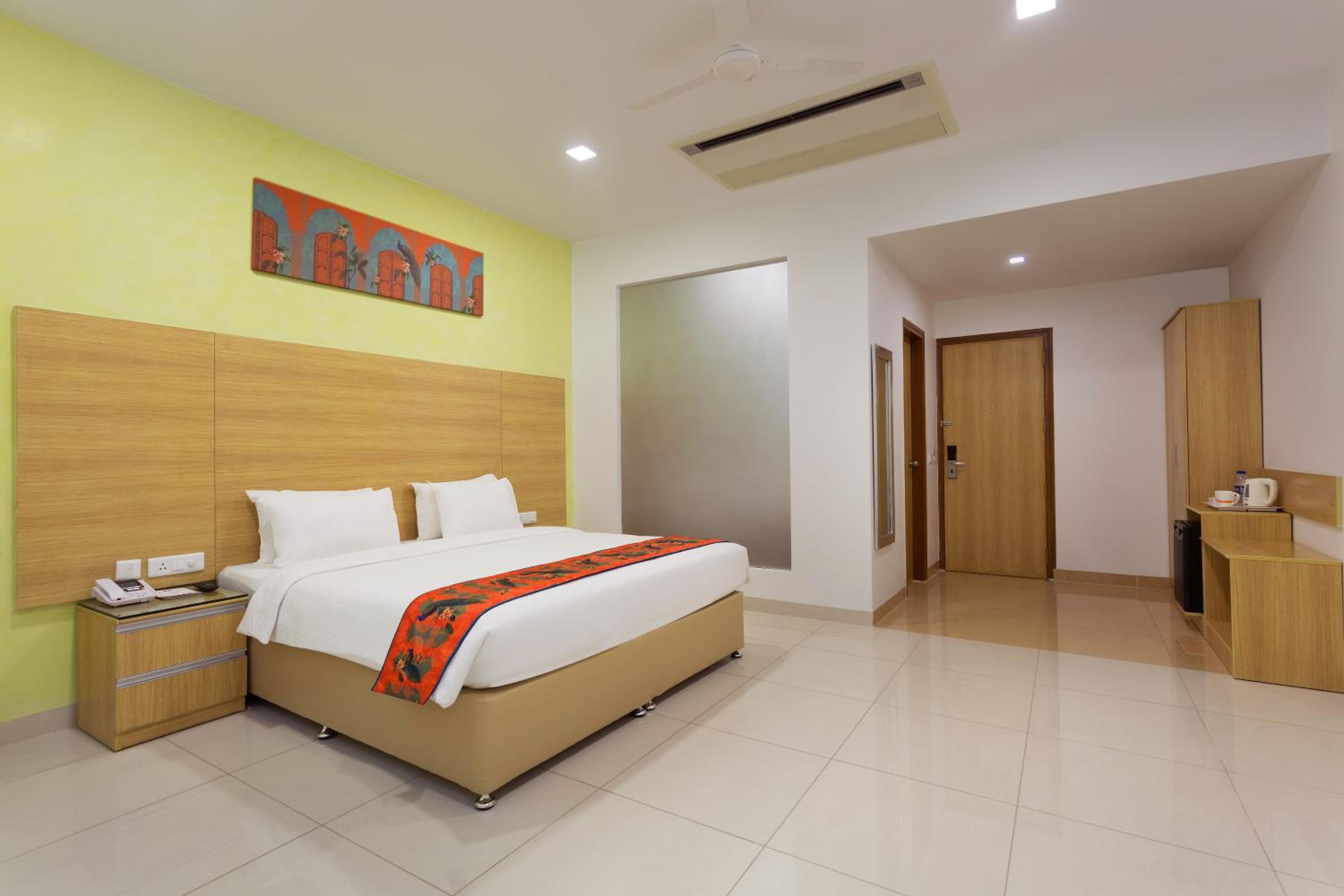 Superior Queen Room
