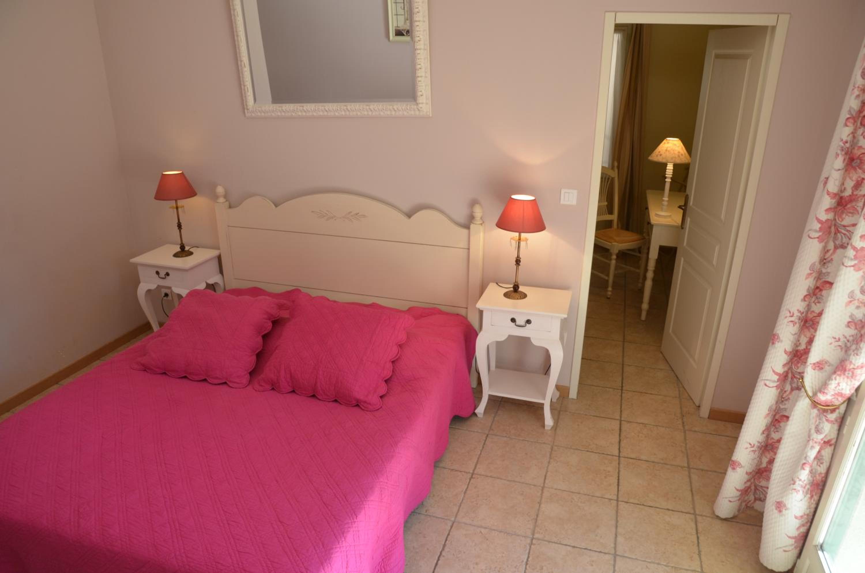 Suite with Balcony photo 1