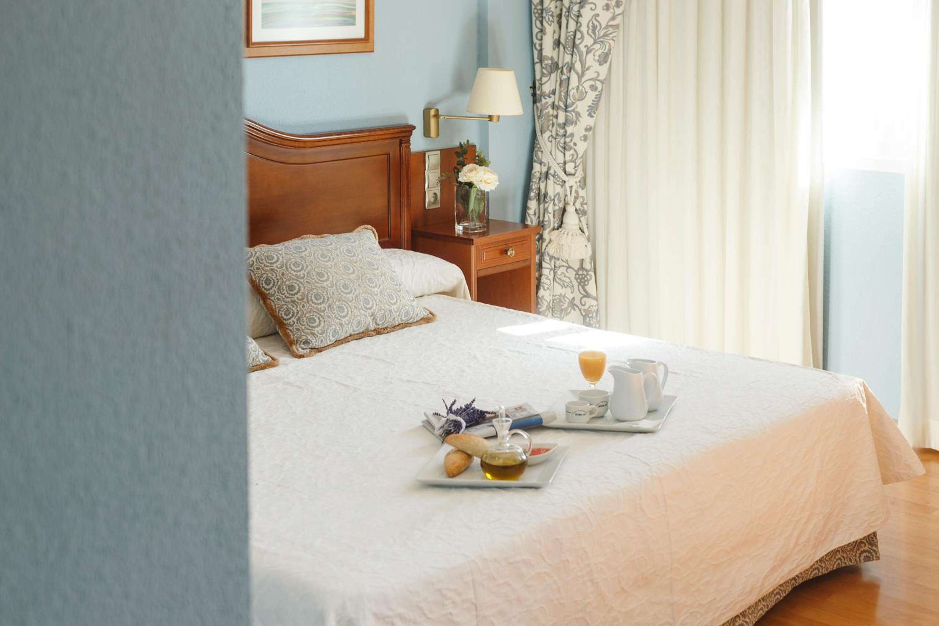 Suite - Photo 7