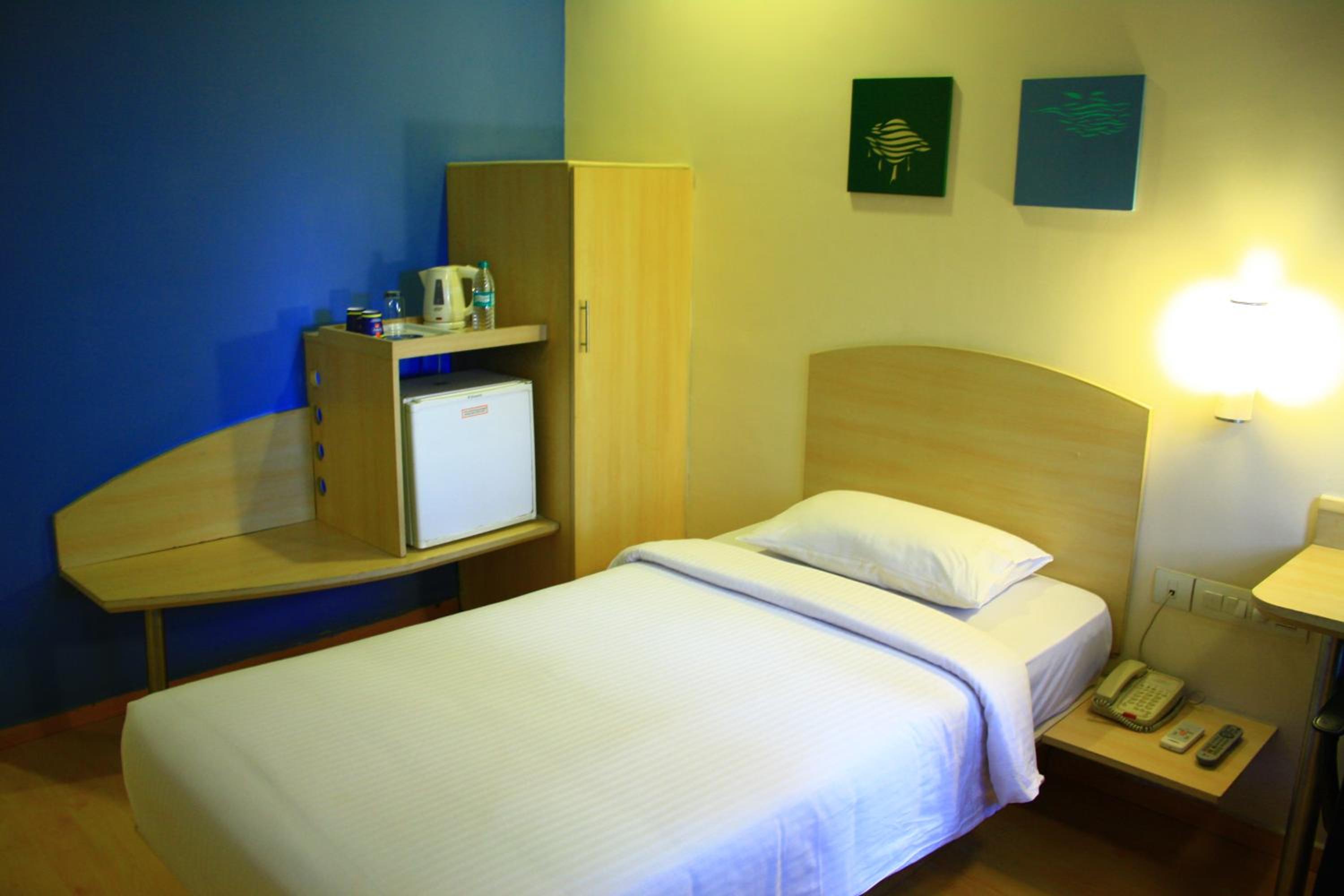 Superior Single Room photo 3