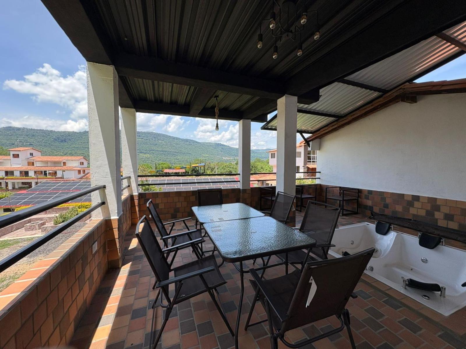 Three-Bedroom Villa photo 2