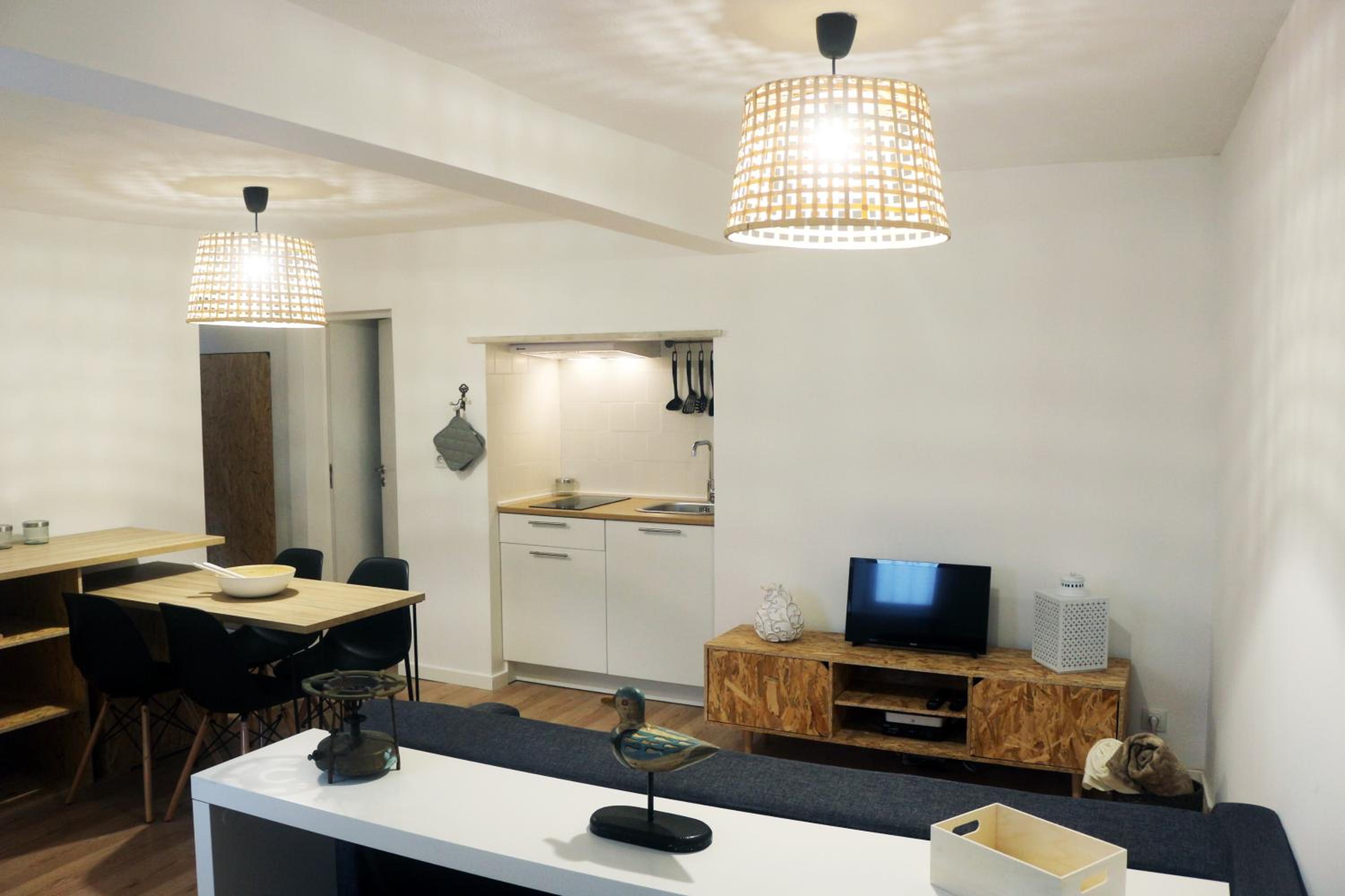 One-Bedroom Apartment