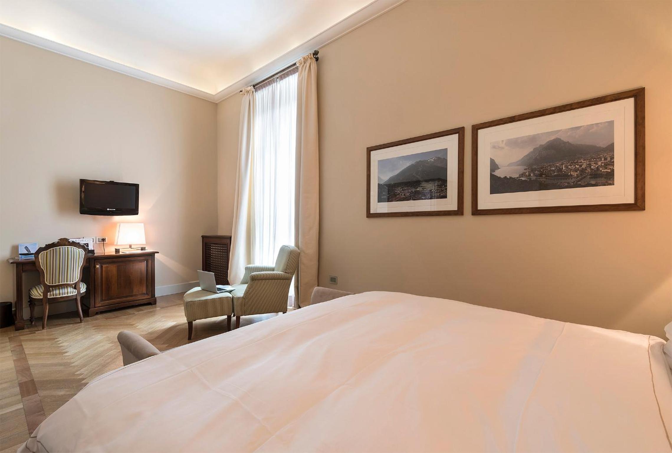 Superior Deluxe Double Or Twin Room