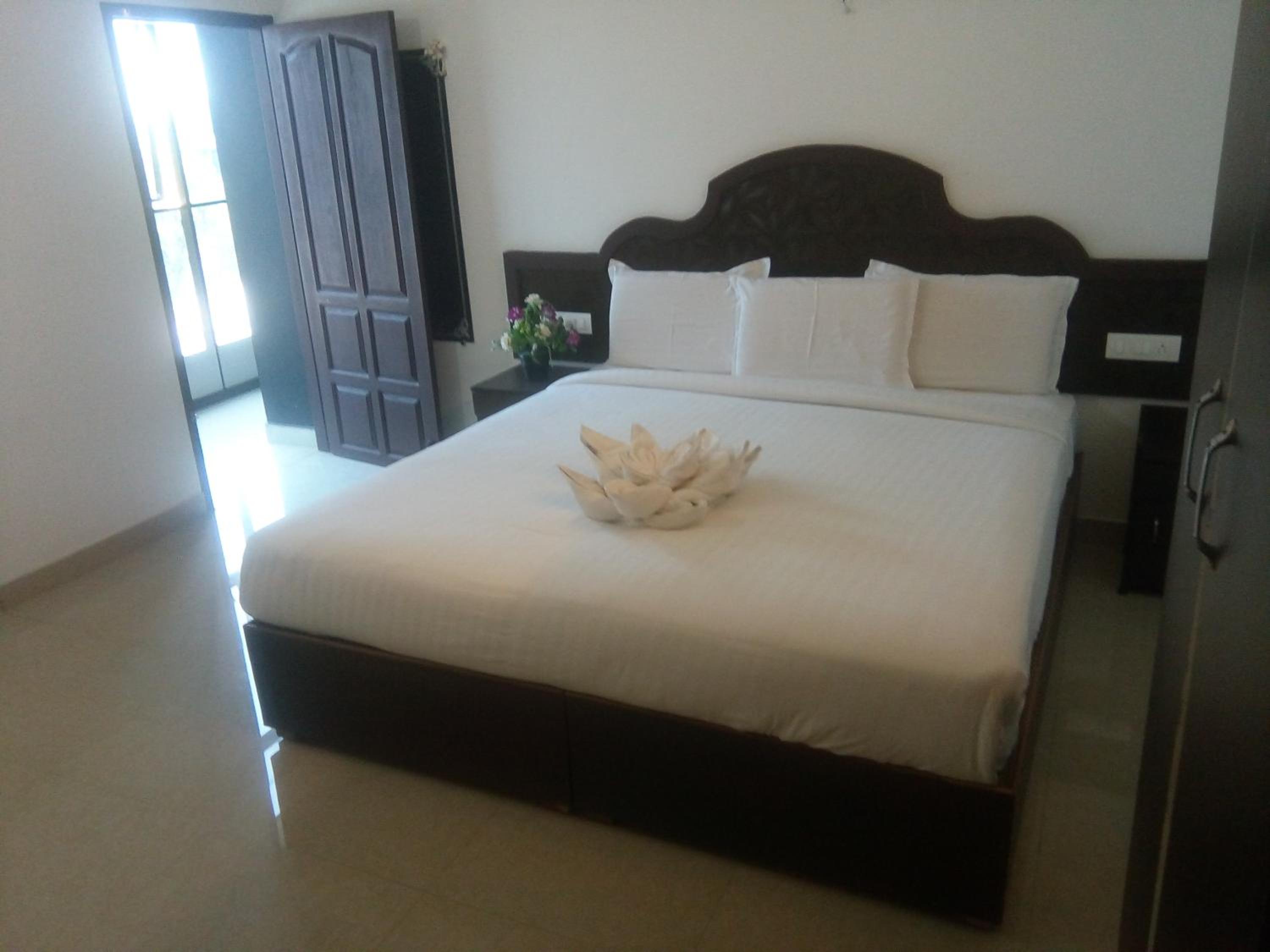 Double Room with Balcony photo 2