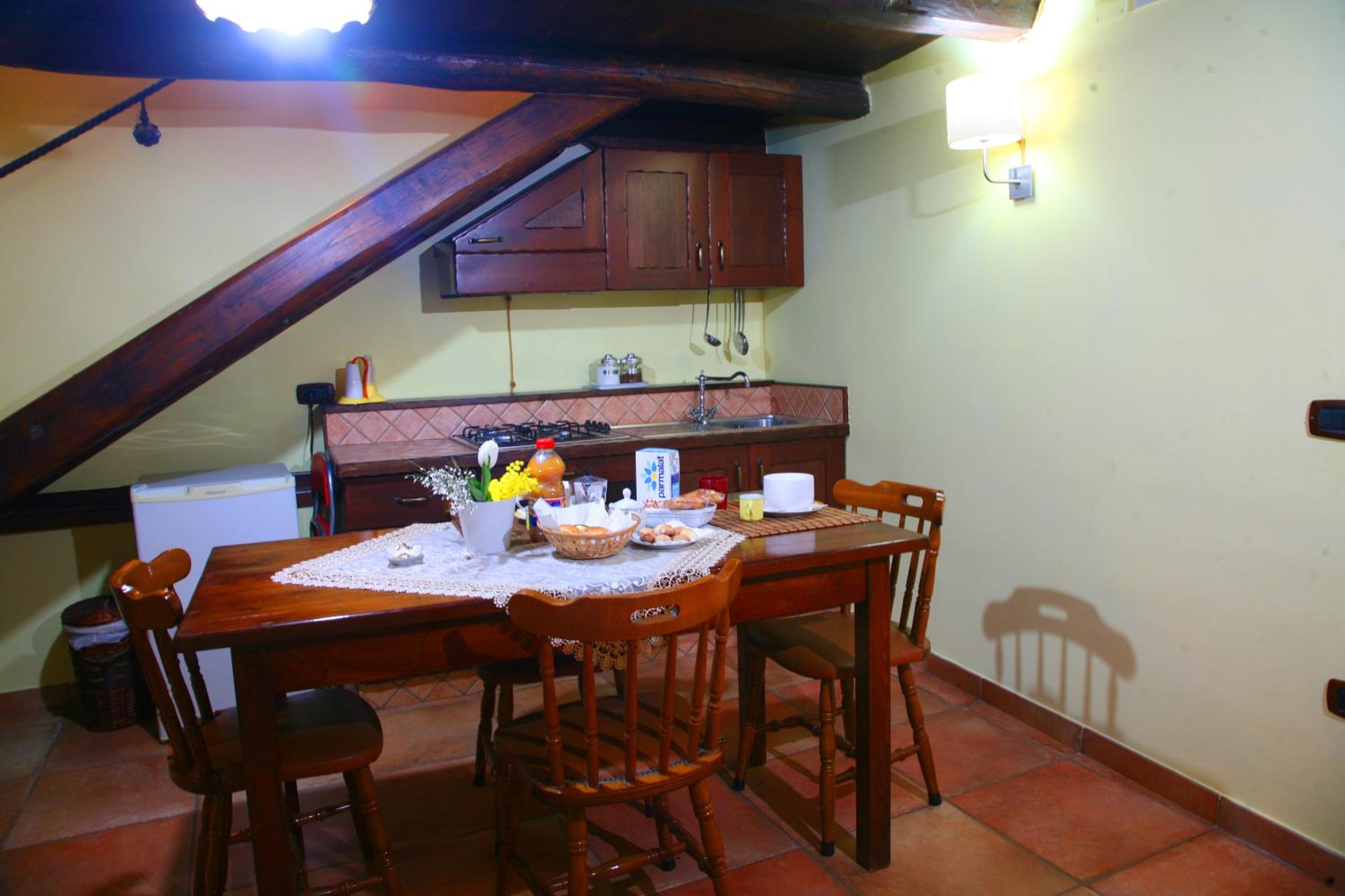 Maisonette photo 3