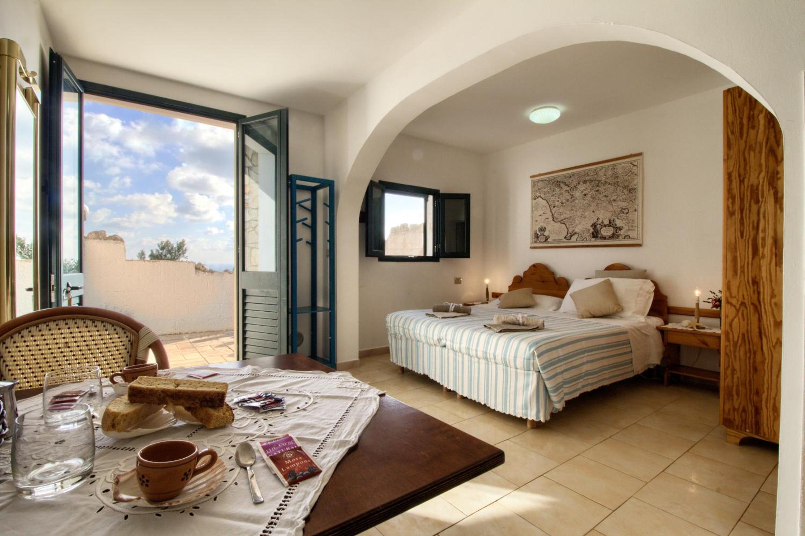 Studio with Sea View
