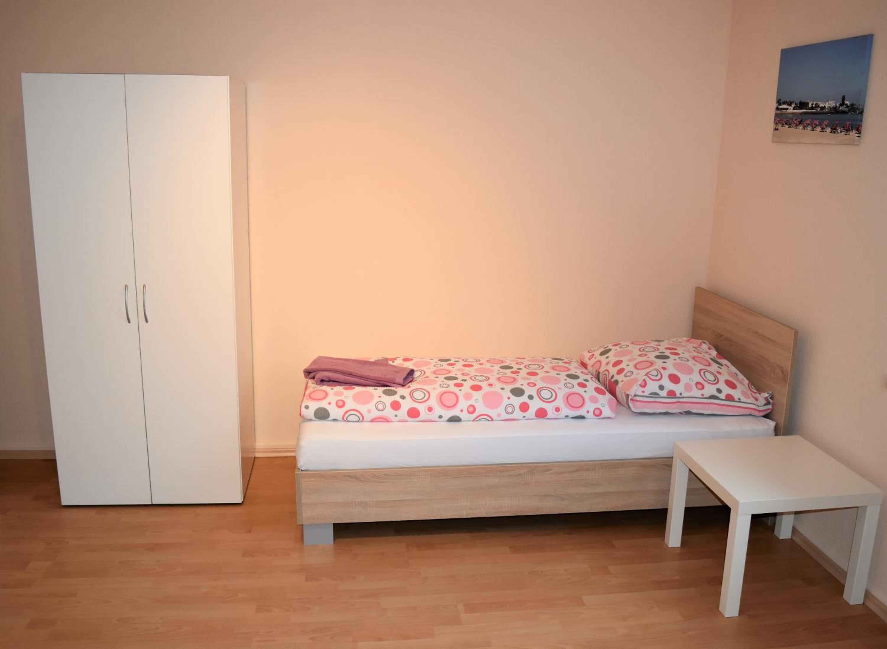 Studio Apartment photo 2