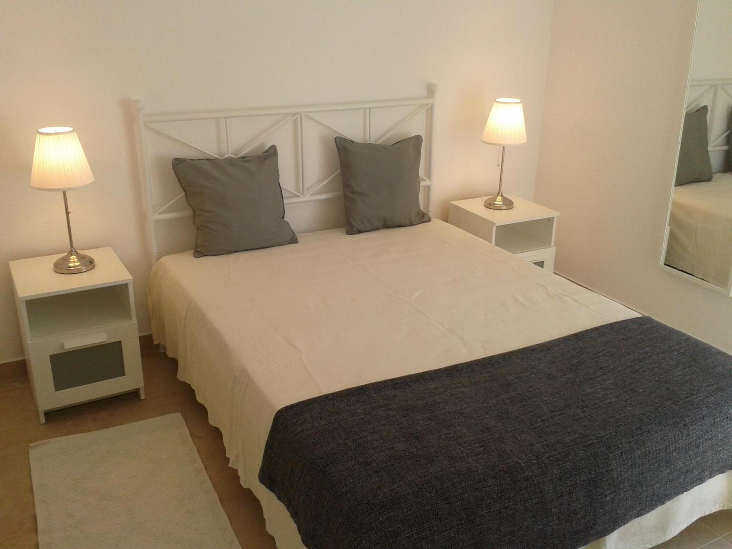Three-Bedroom House photo 2