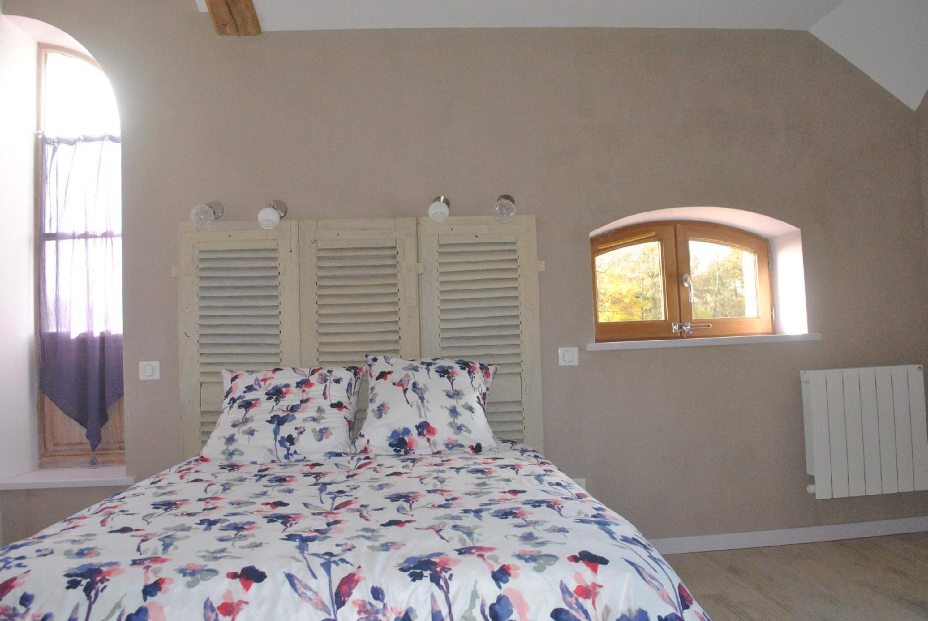 Family Room with Shower - Photo 5