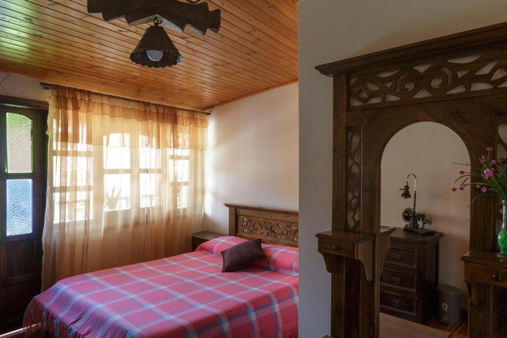 Double Room with Private Bathroom photo 1