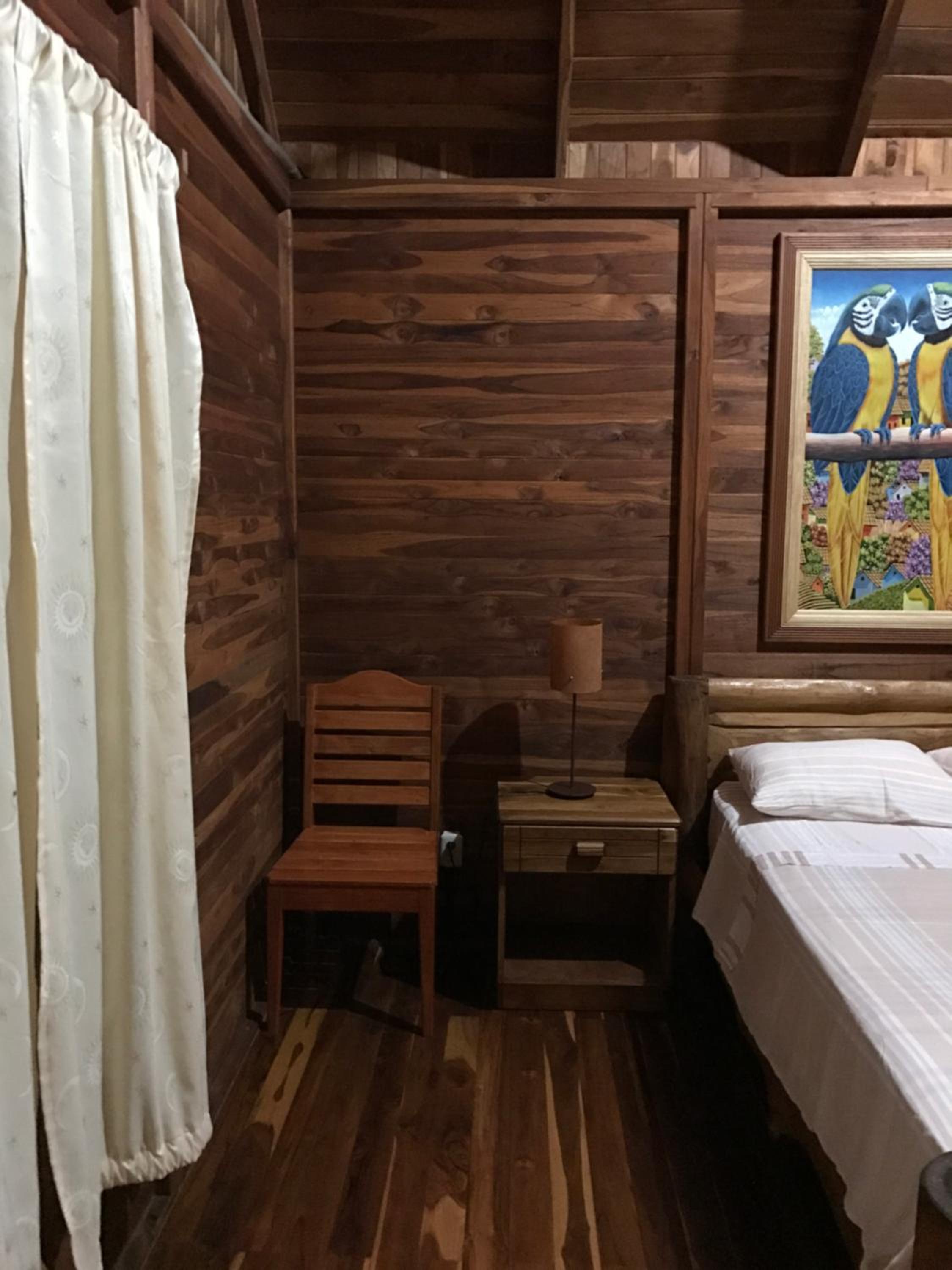 Family Room with Private Bathroom photo 2
