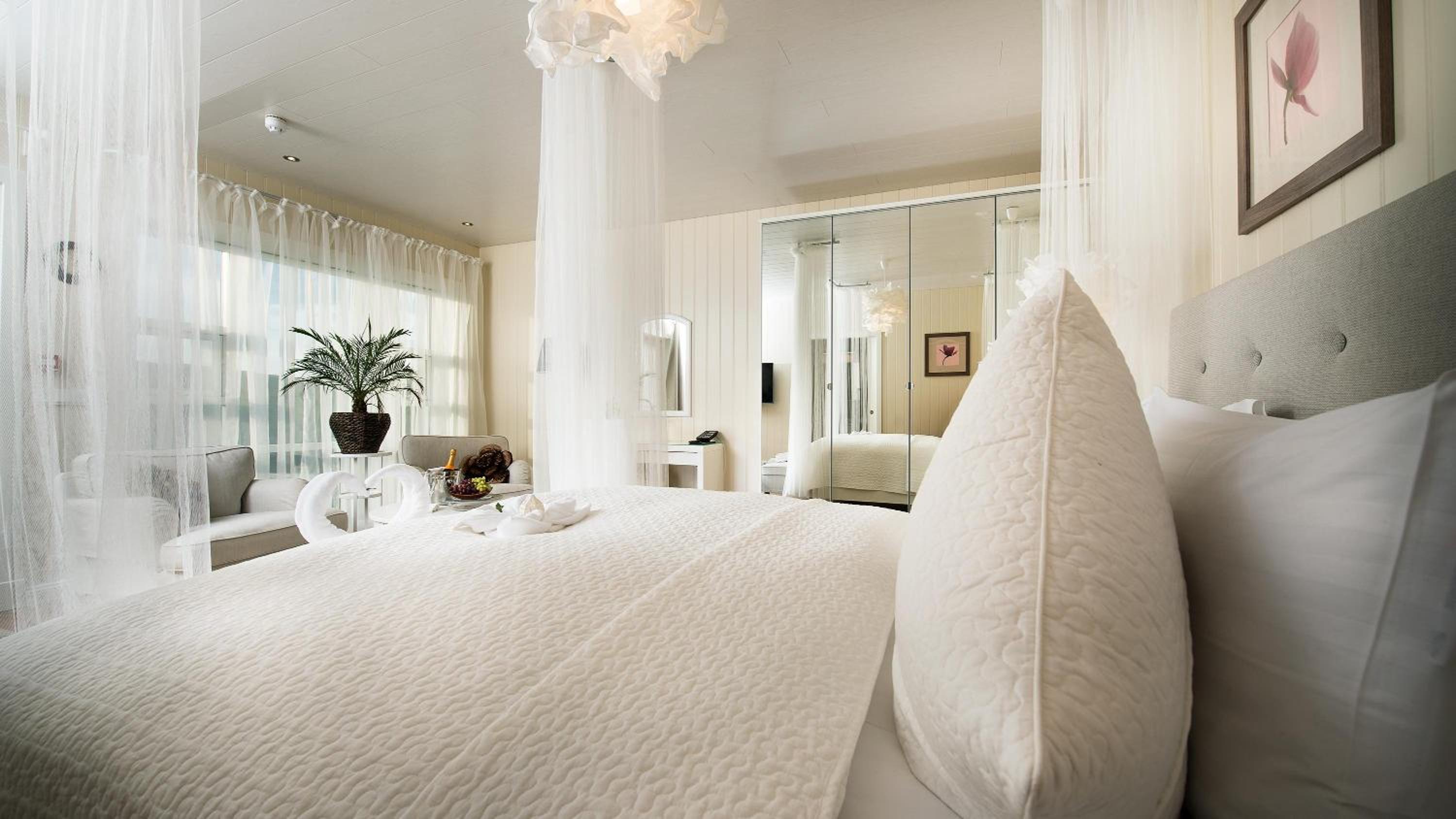 Junior Suite - Photo 2