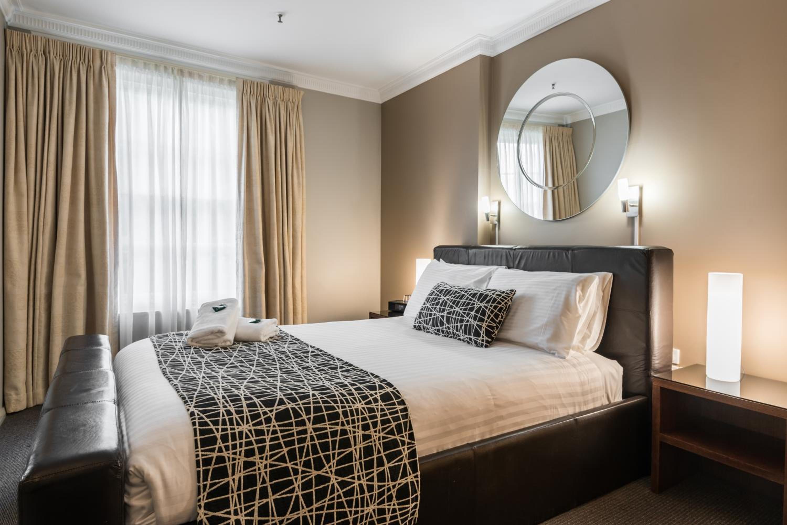 Queen Room - Photo 5