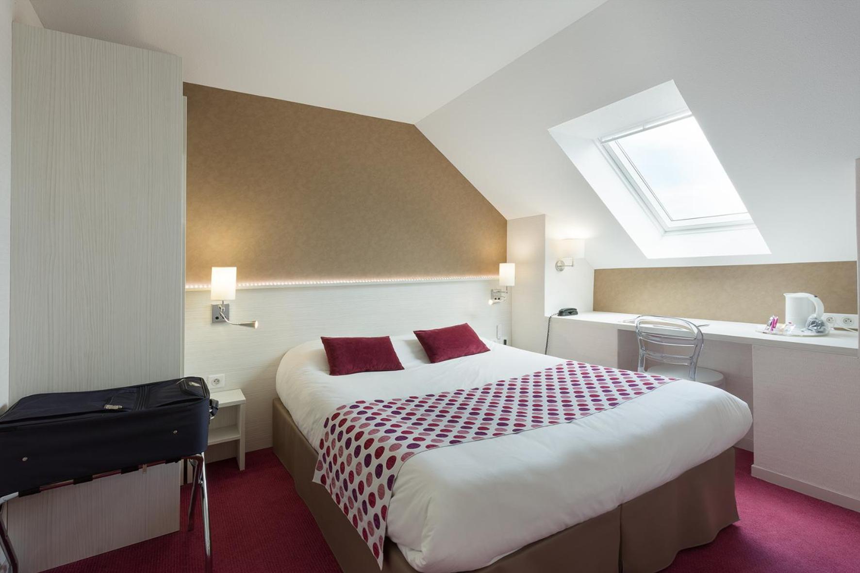 Standard Double Room 1 or 2 people - Photo 4