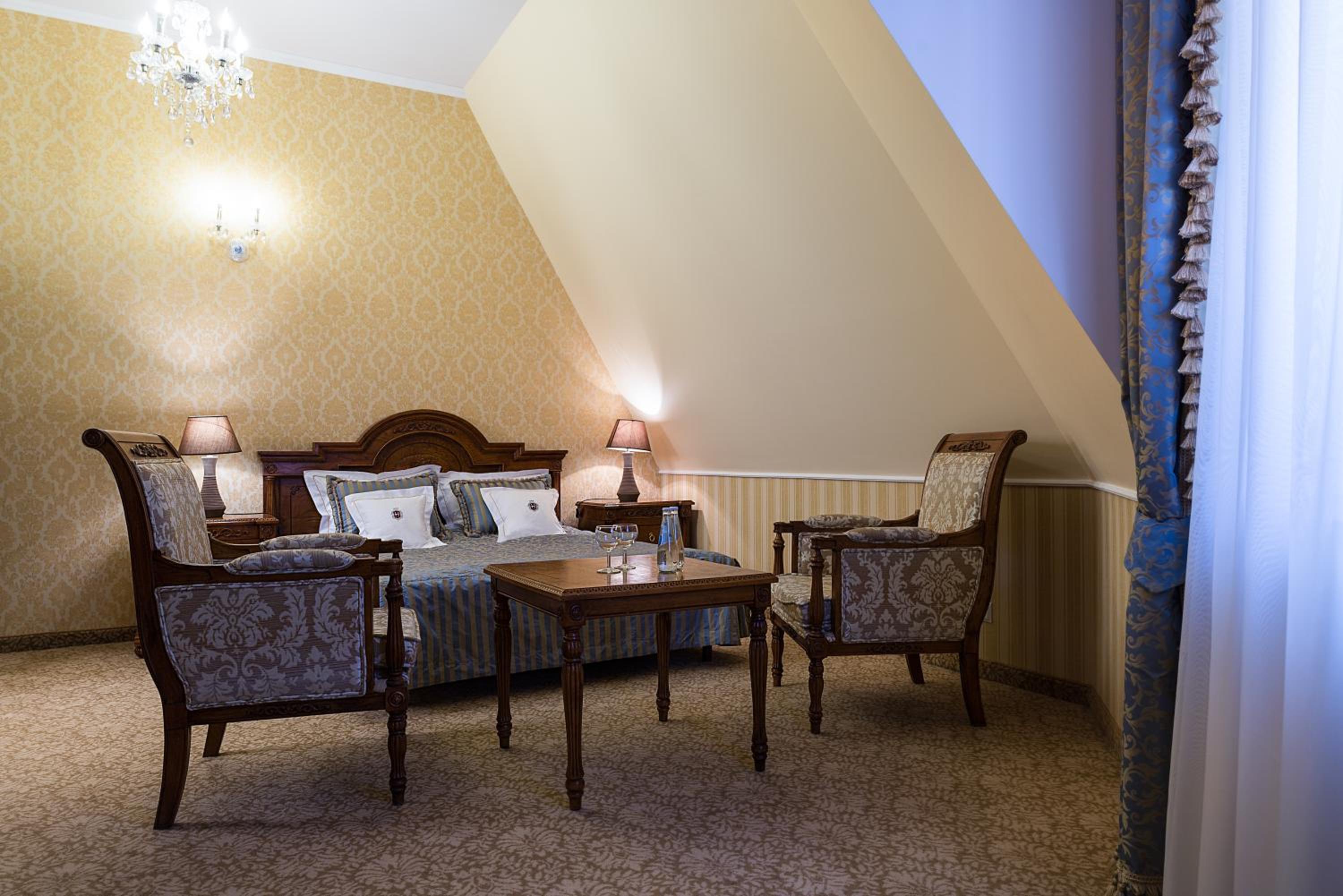 Suite photo 1