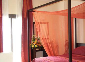 Junior Suite (2 Adults) - Photo 5
