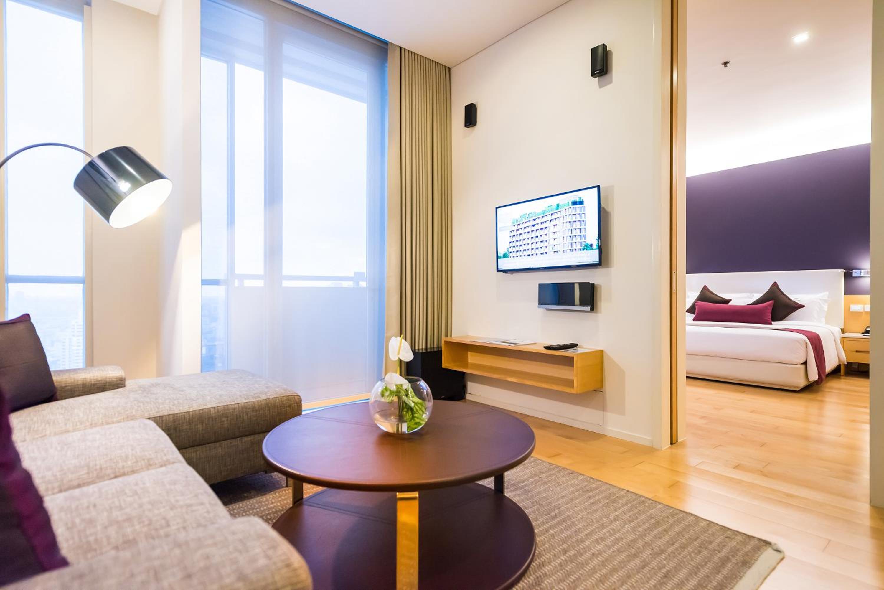 Executive One-Bedroom Suite photo 3