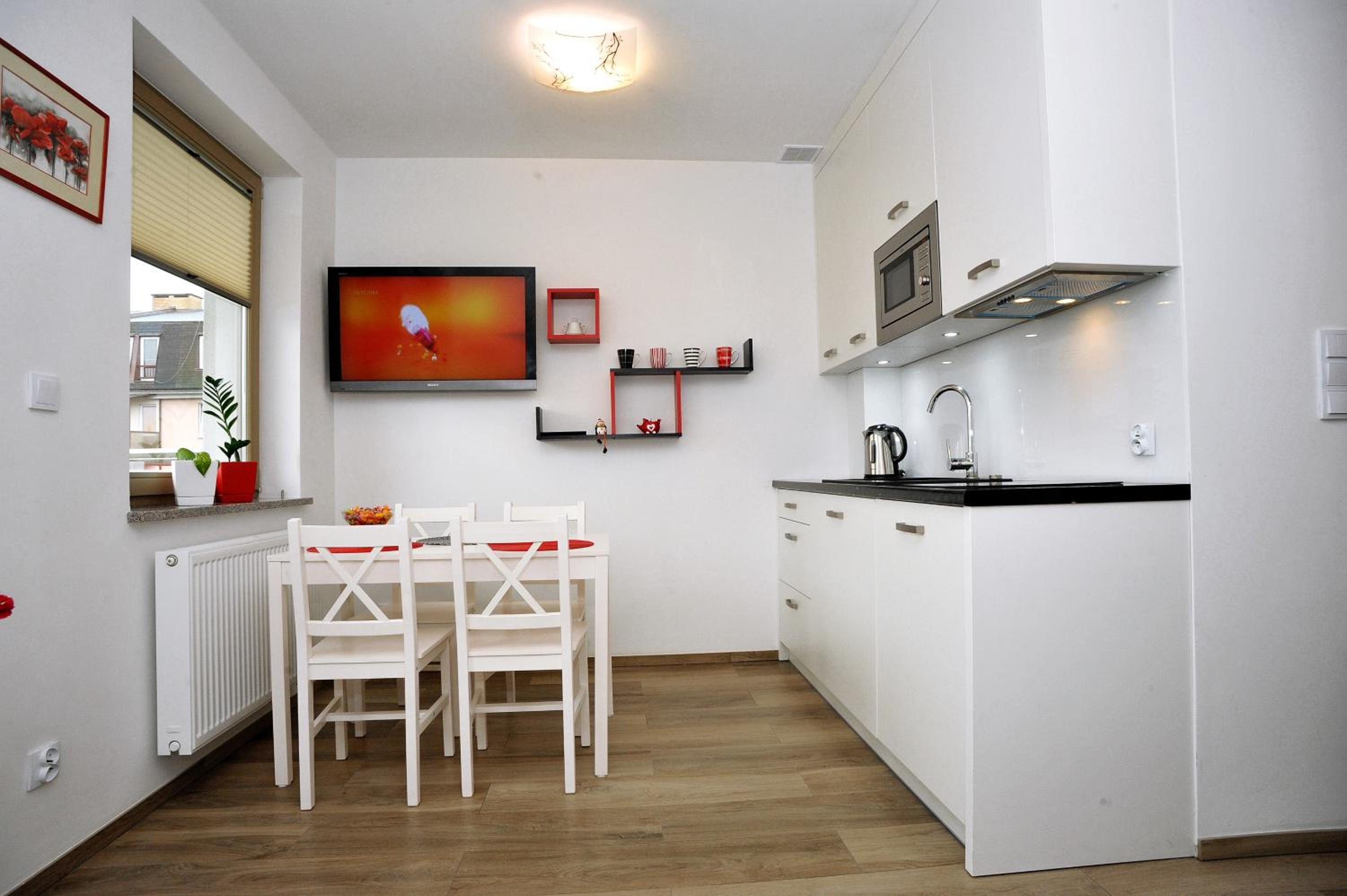 One-Bedroom Apartment - Photo 28