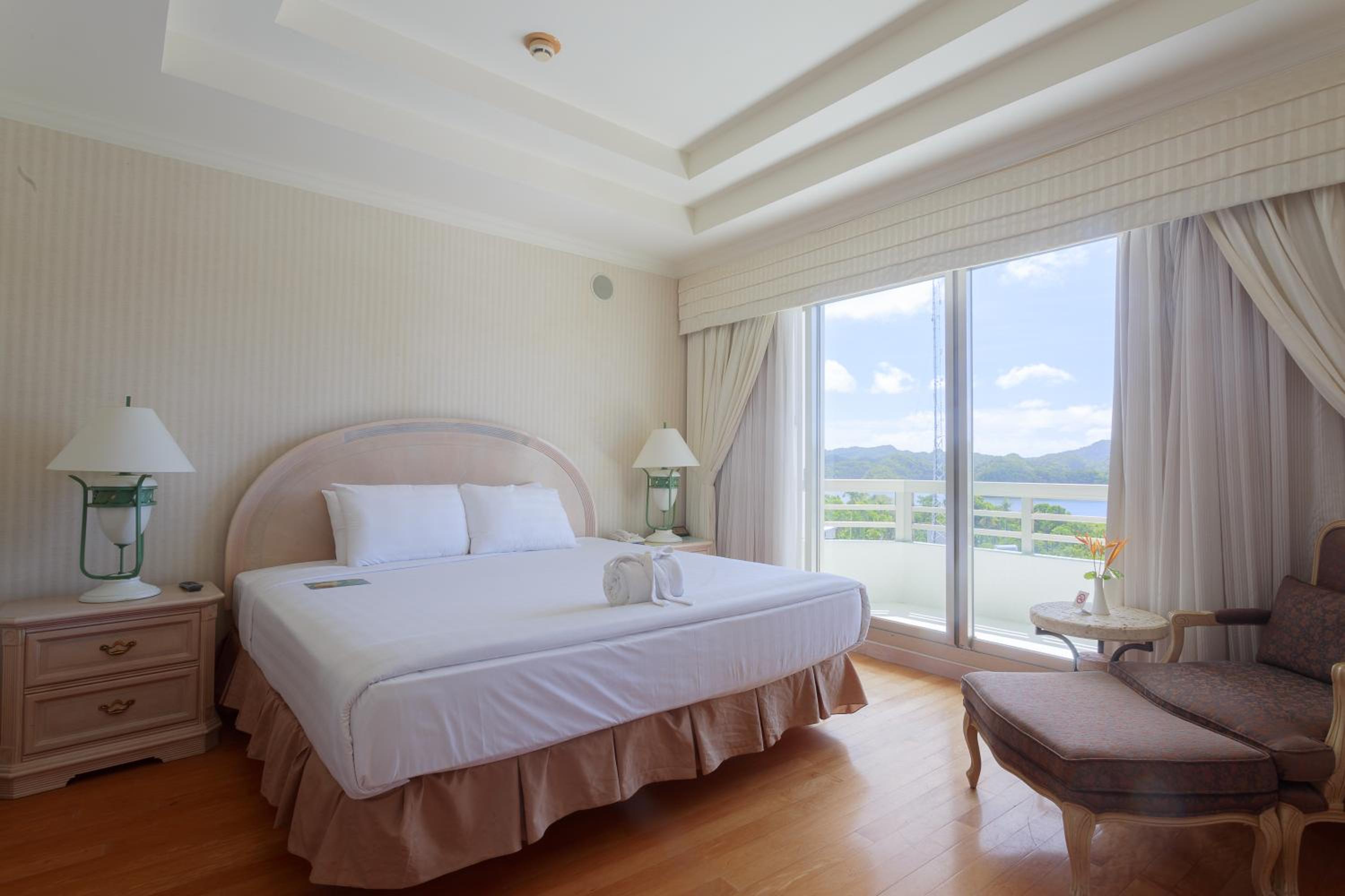 Executive Suite with Sea View