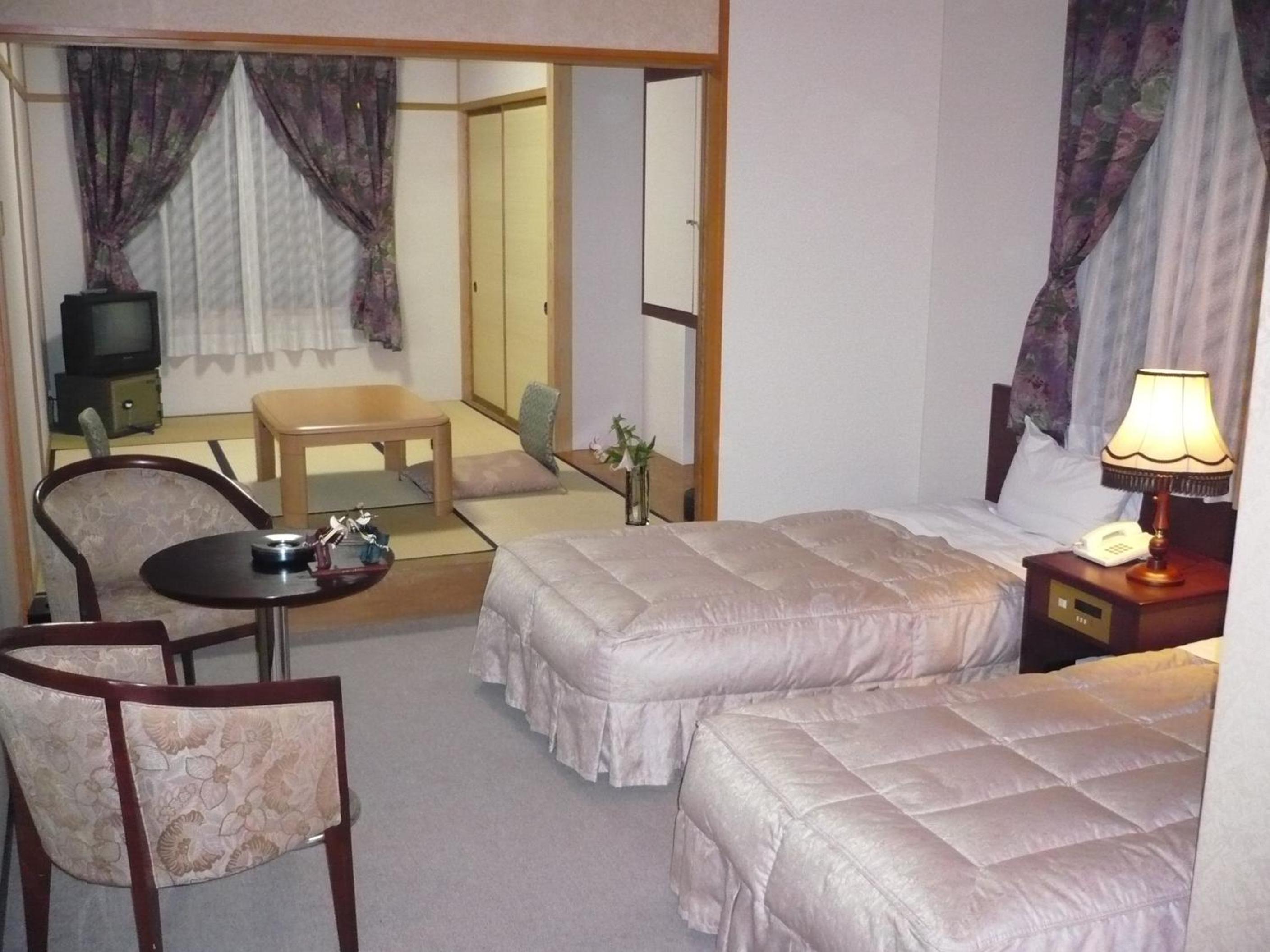 Room with Tatami Area